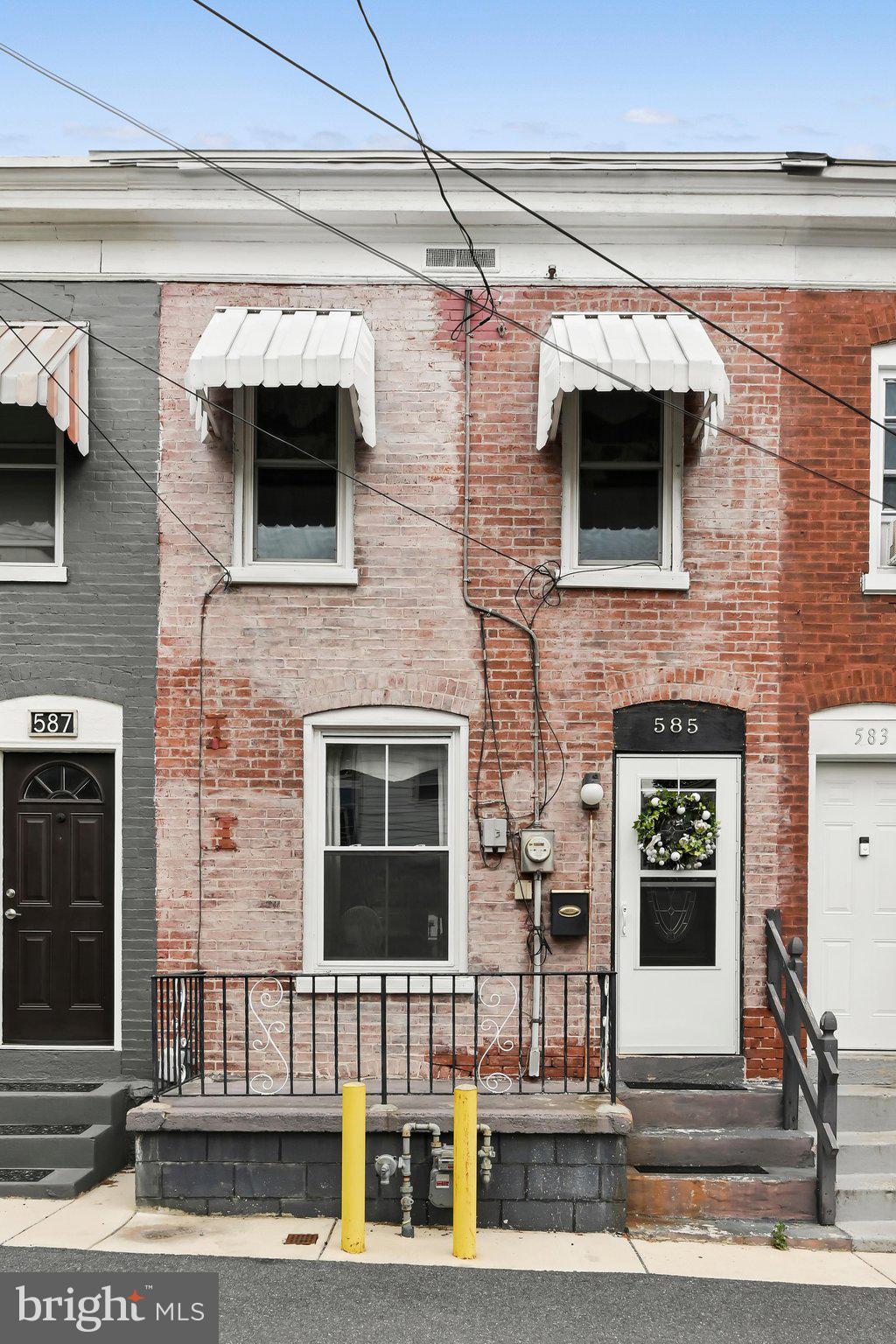 585 ZOOK AVENUE