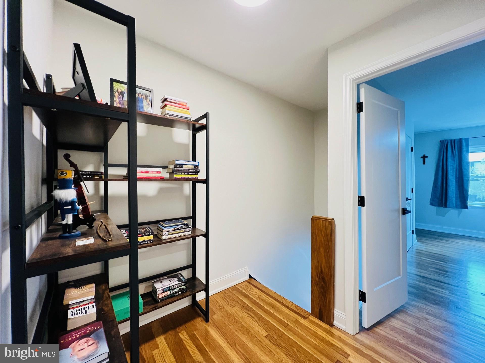 MANAYUNK - Residential Lease