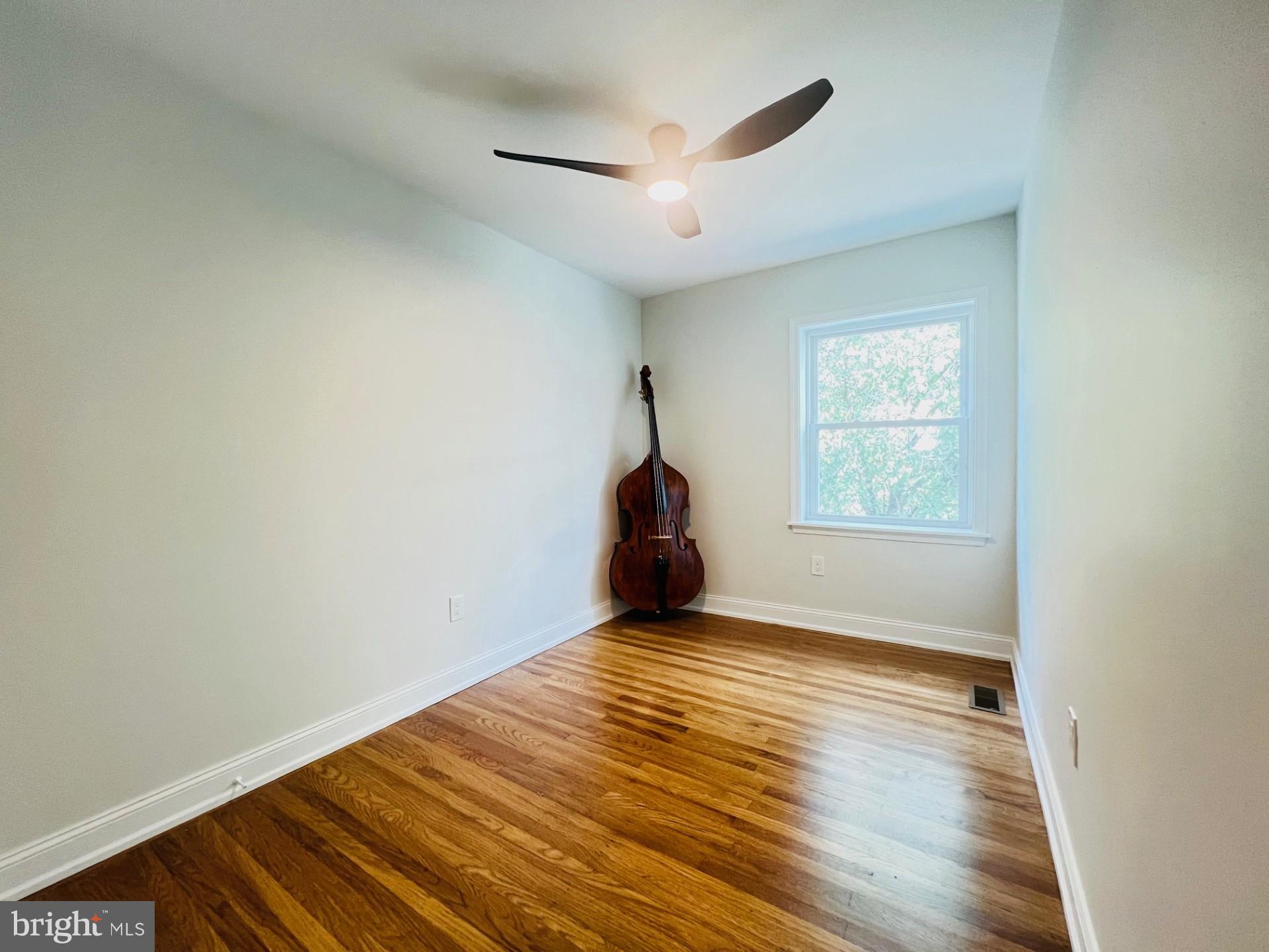 MANAYUNK - Residential Lease