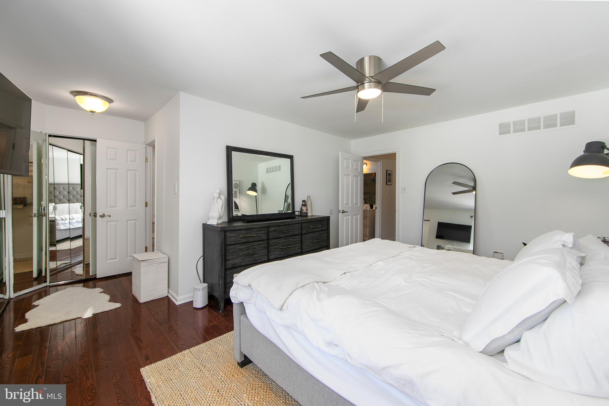 HEADLEY TRACE - Residential