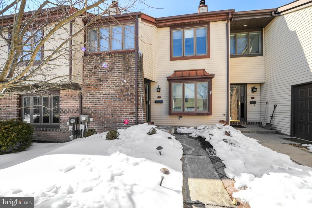 Photo of 17 Essex Place, NEWTOWN, PA 18940 (MLS # PABU2113752)