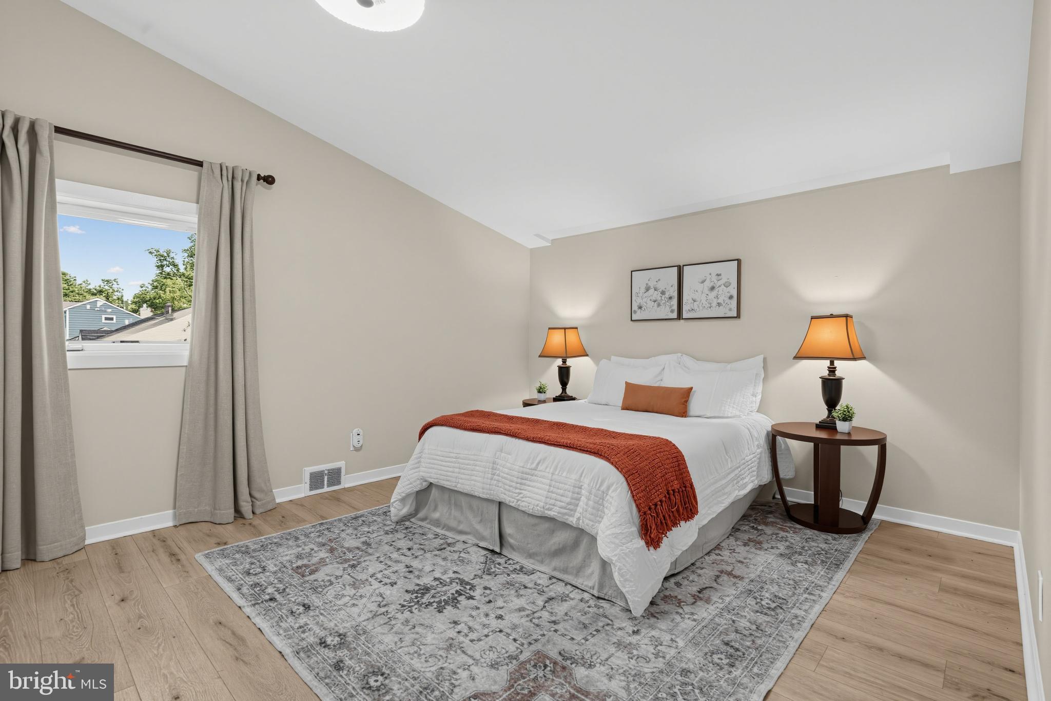 133 REVIEW AVENUE