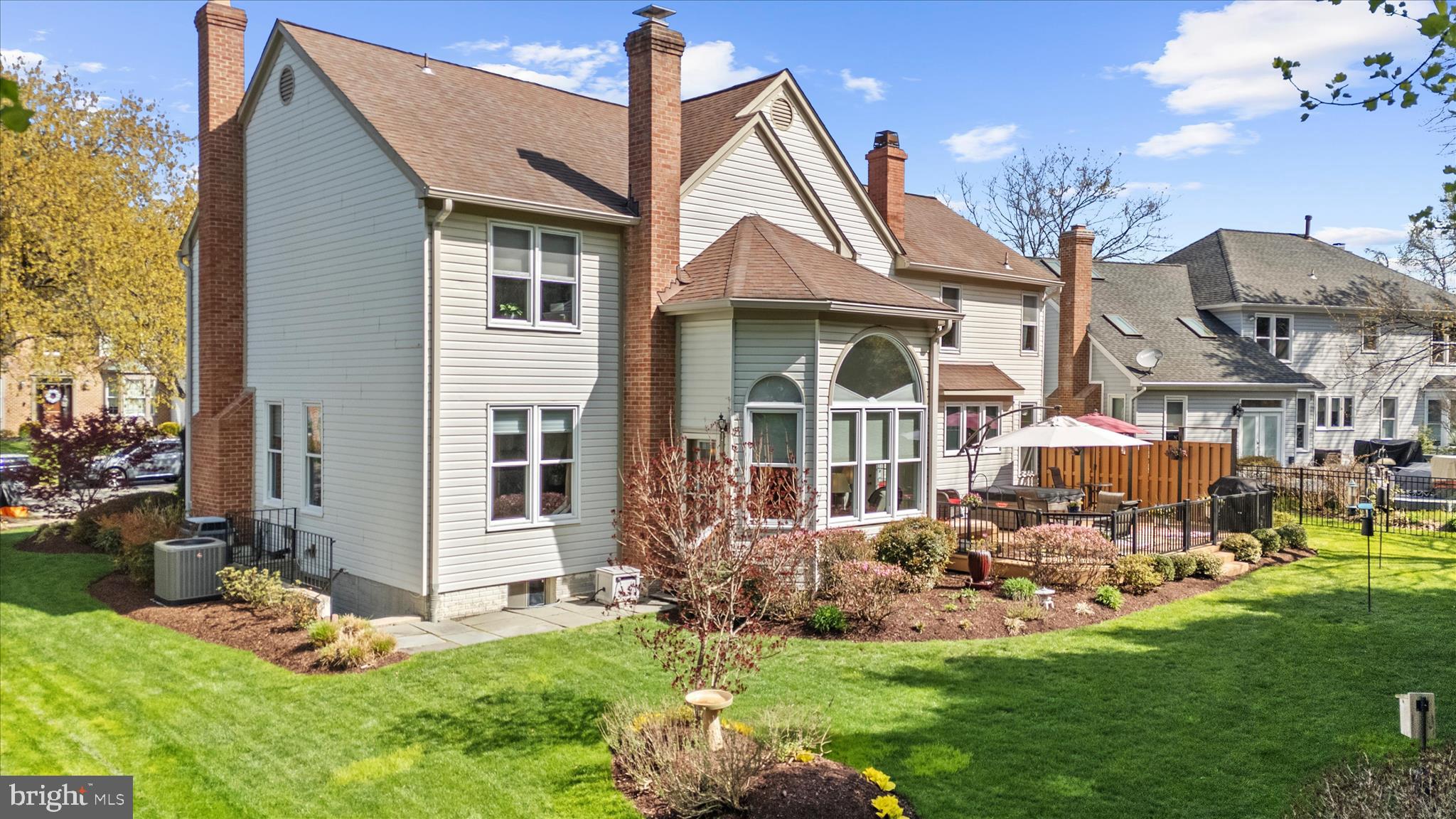 GREENS OF CROFTON - Residential