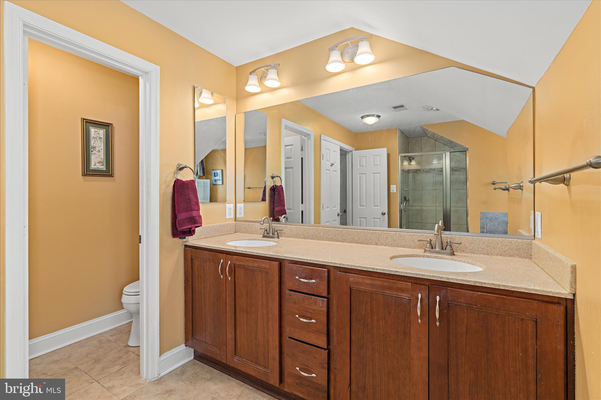 GREENS OF CROFTON - Residential