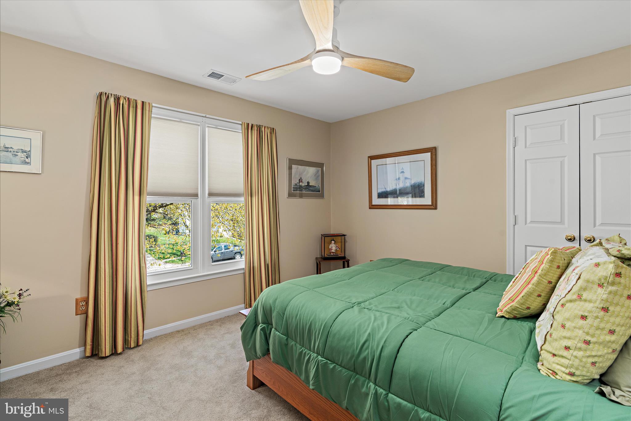 GREENS OF CROFTON - Residential