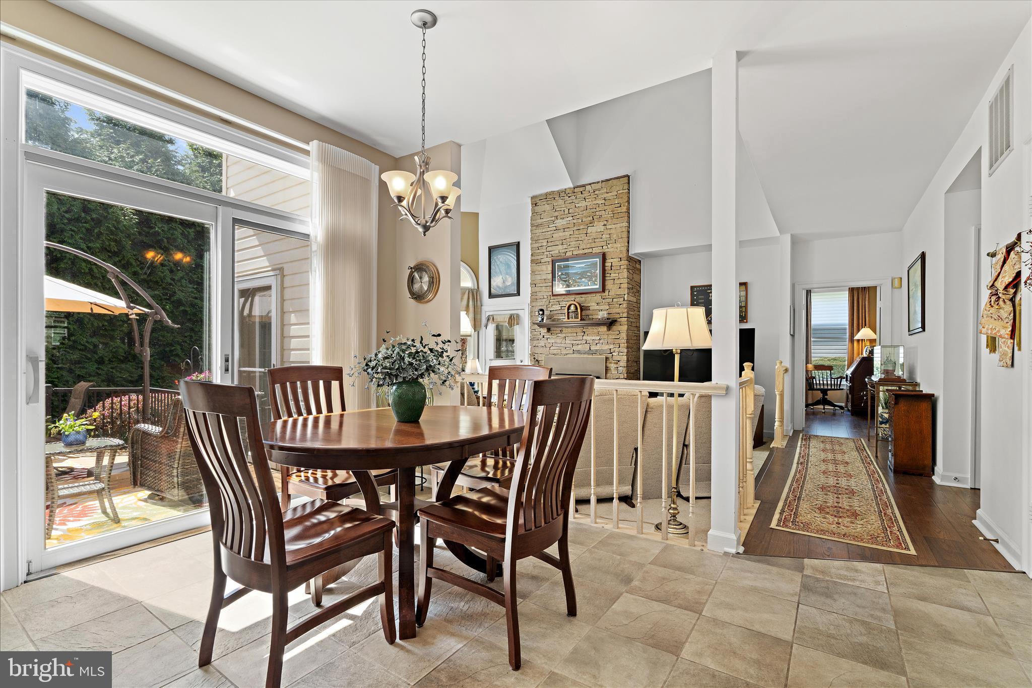 GREENS OF CROFTON - Residential