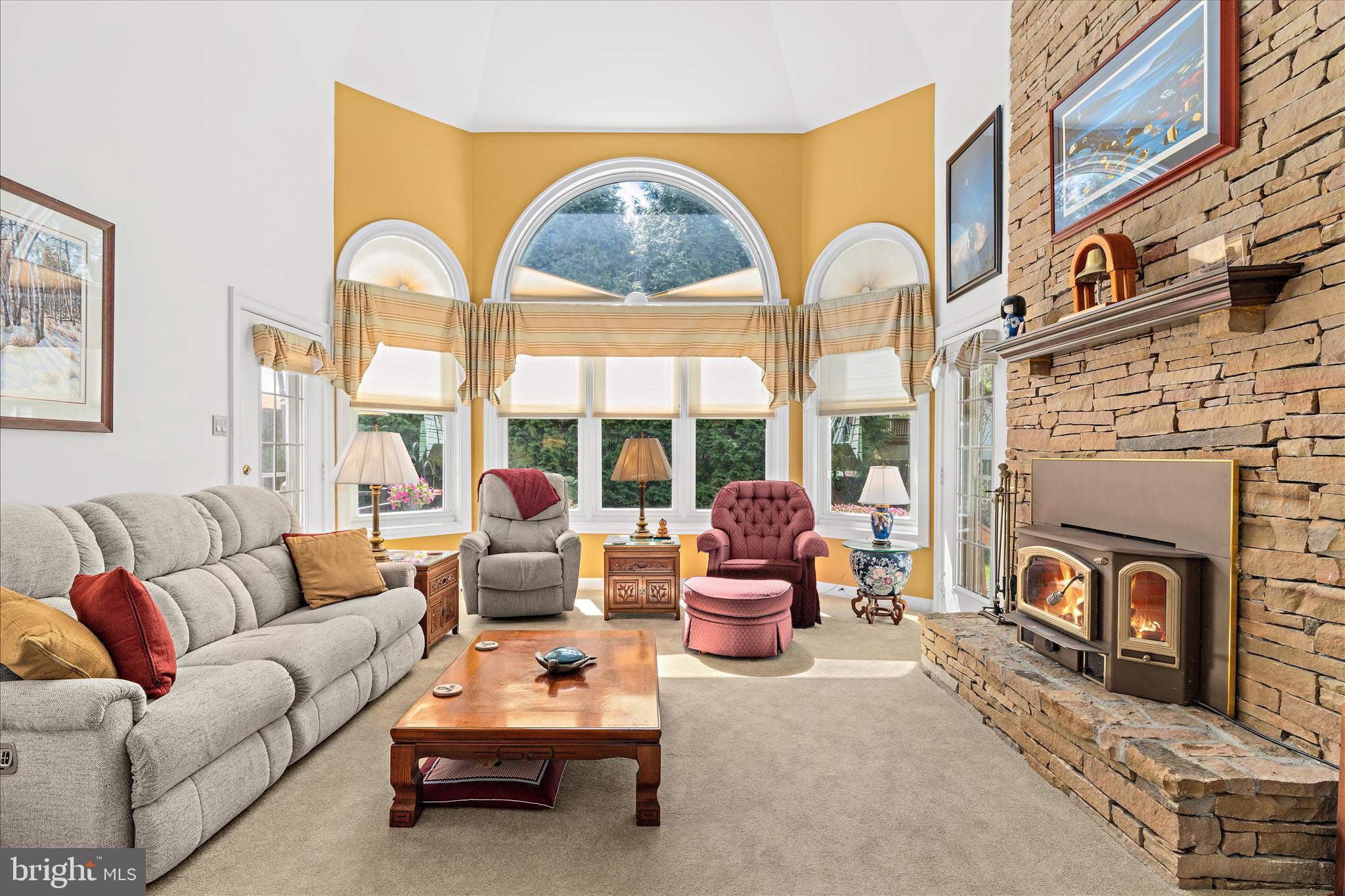 GREENS OF CROFTON - Residential