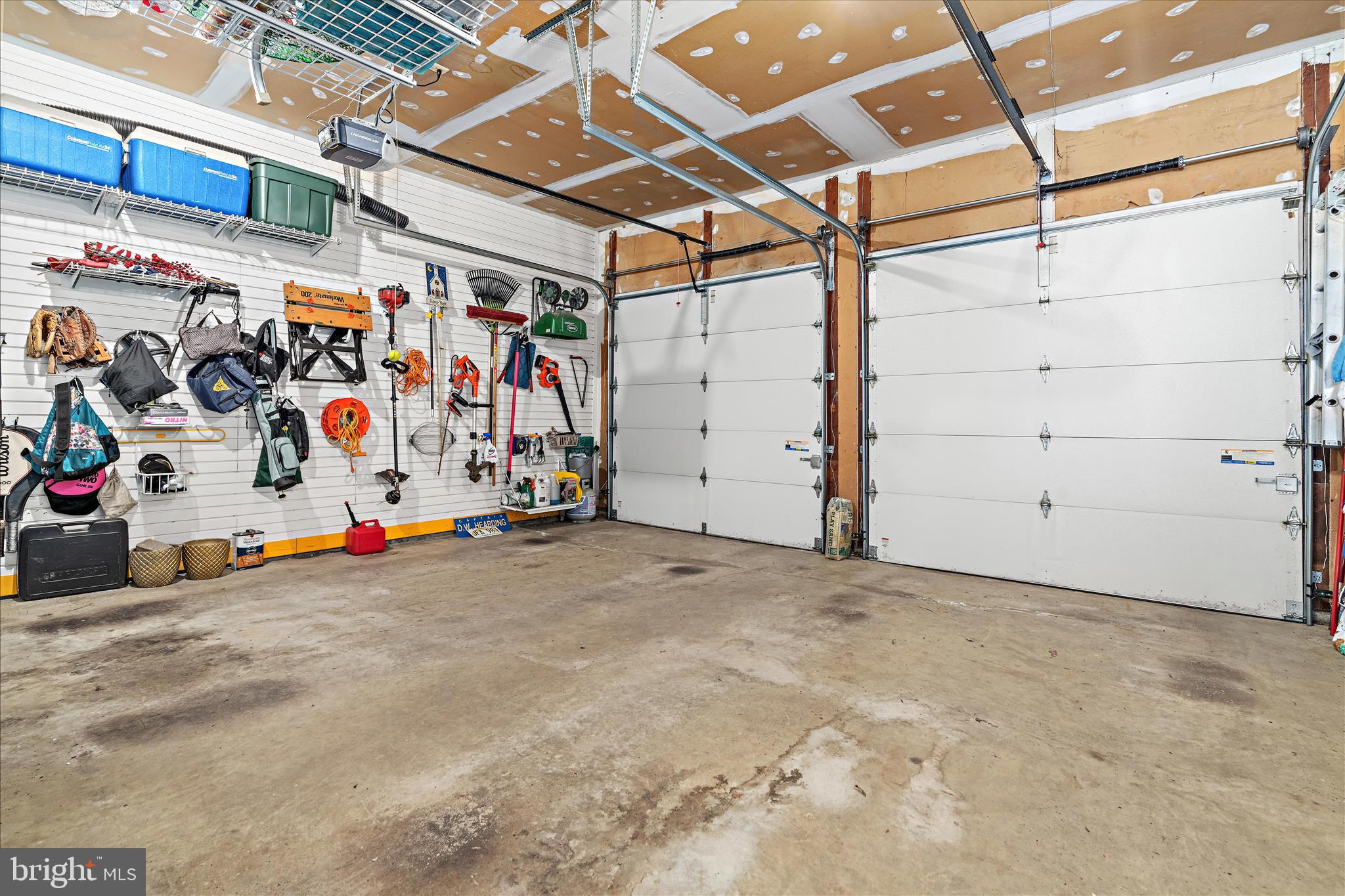 GREENS OF CROFTON - Residential