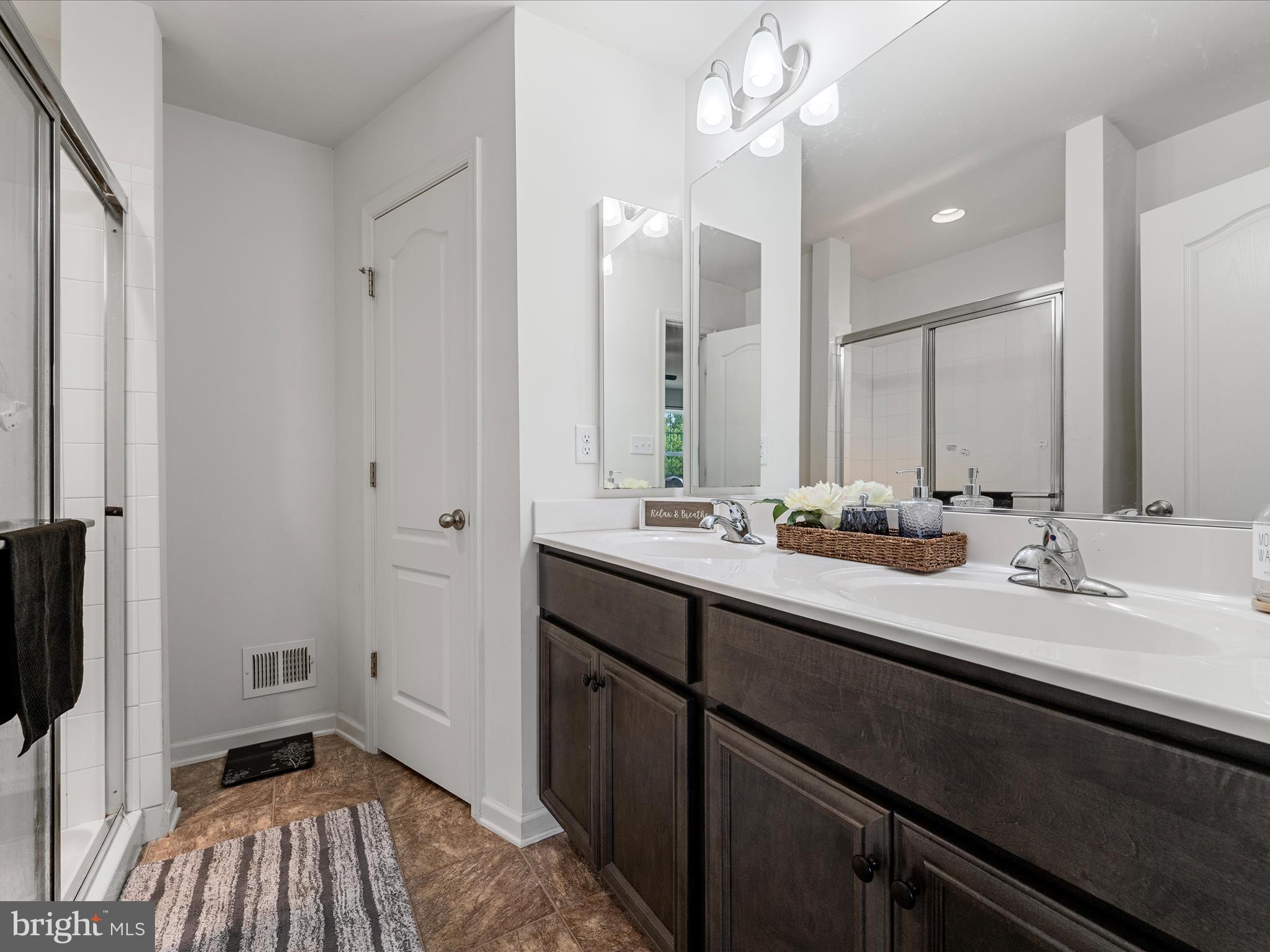 MCCAULEY CROSSING - Residential