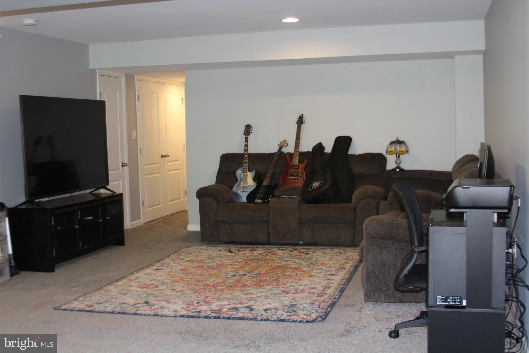 MCCAULEY CROSSING - Residential