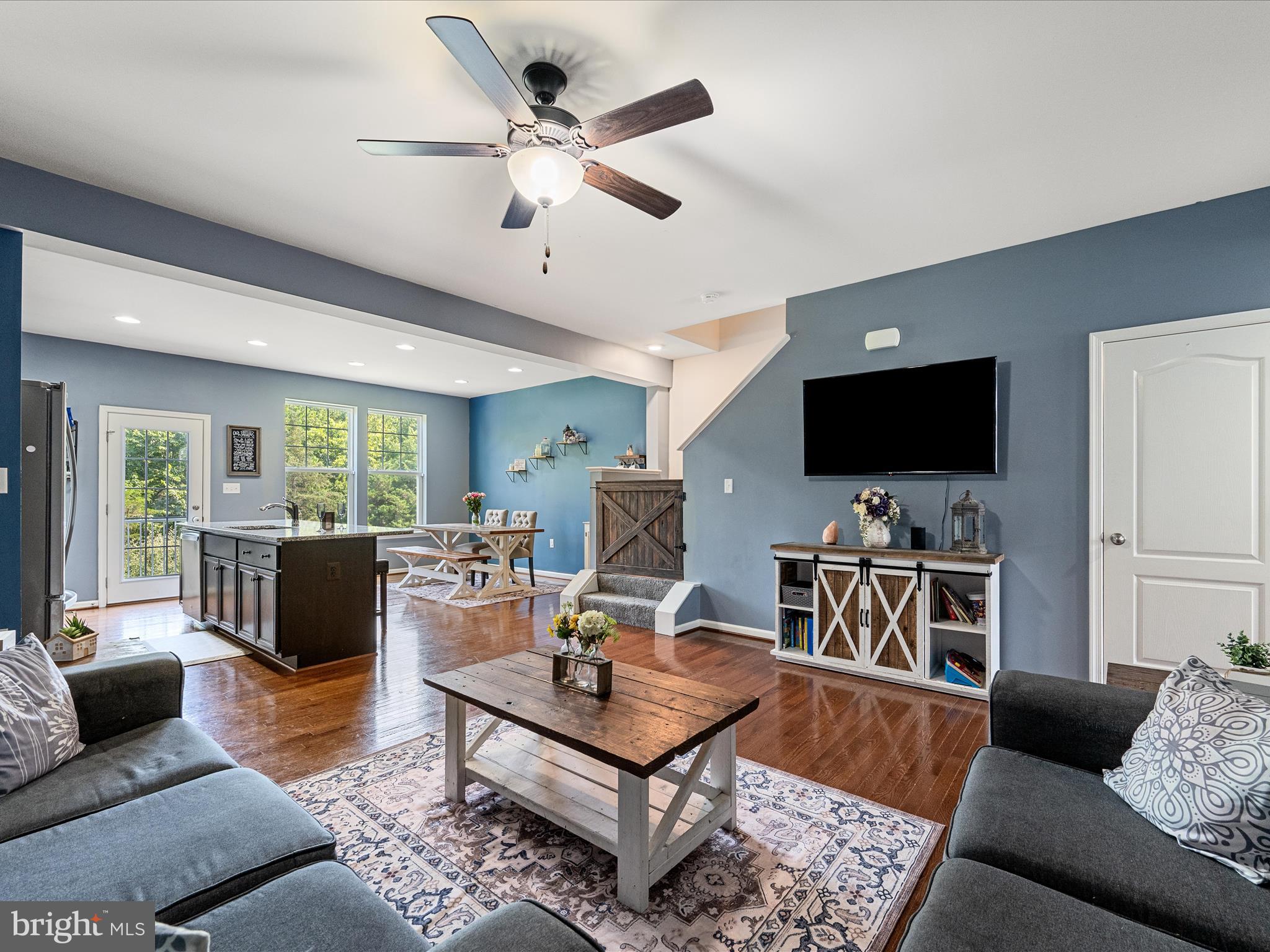 MCCAULEY CROSSING - Residential