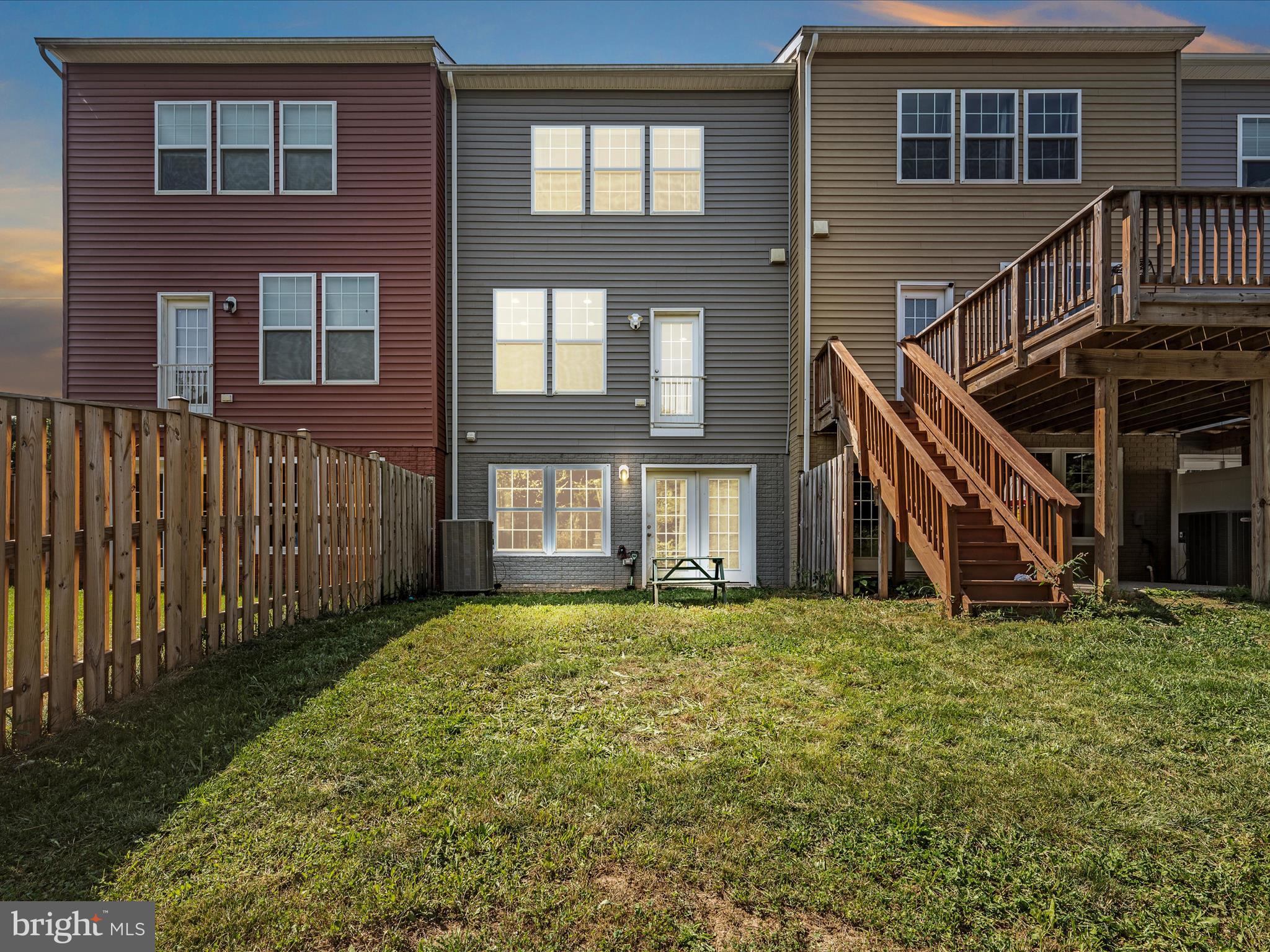 MCCAULEY CROSSING - Residential