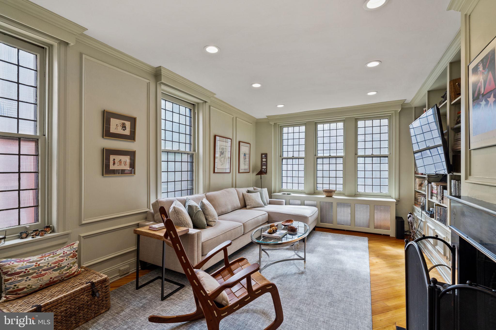 RITTENHOUSE SQUARE - Residential