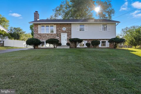 14615 BAUGHER DRIVE CENTREVILLE VA 20120