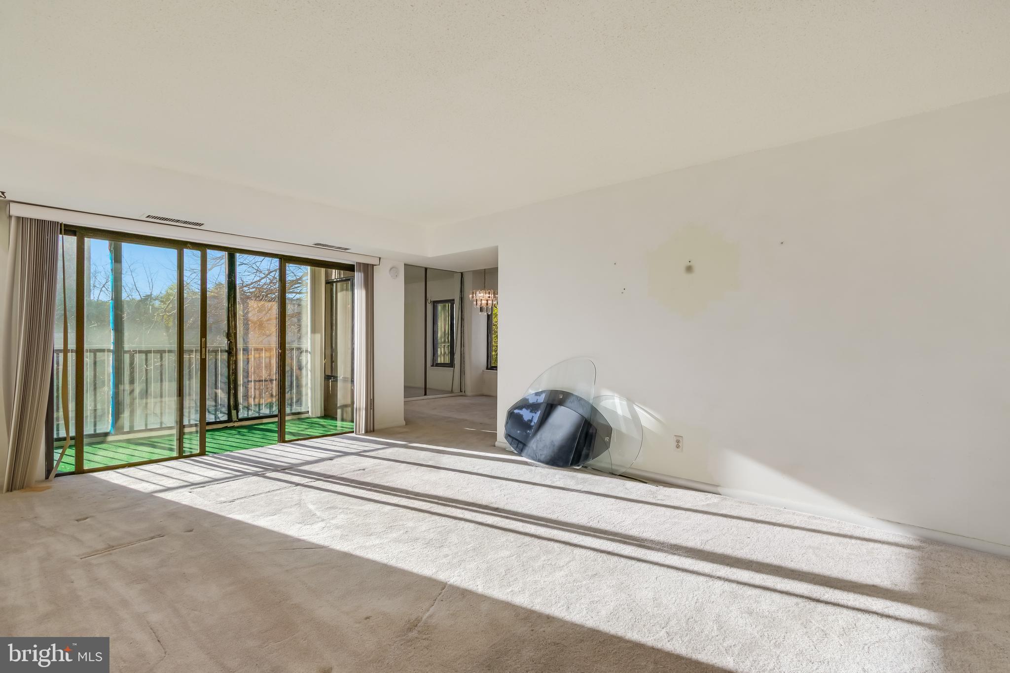 ADELPHI - Residential