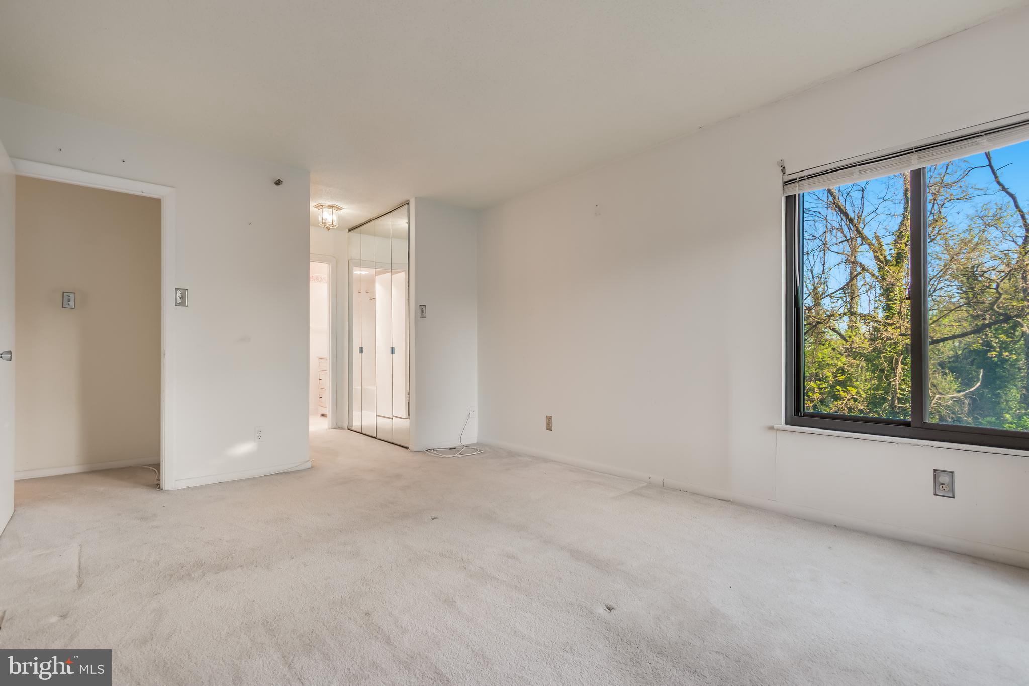 ADELPHI - Residential