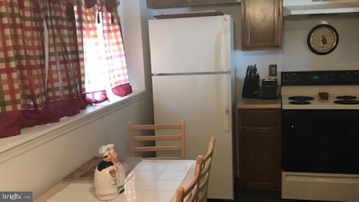 KETTERING BY THE PARK I - Residential Lease