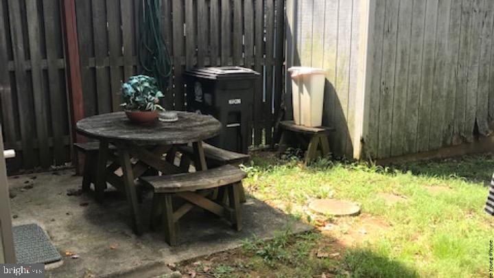 KETTERING BY THE PARK I - Residential Lease