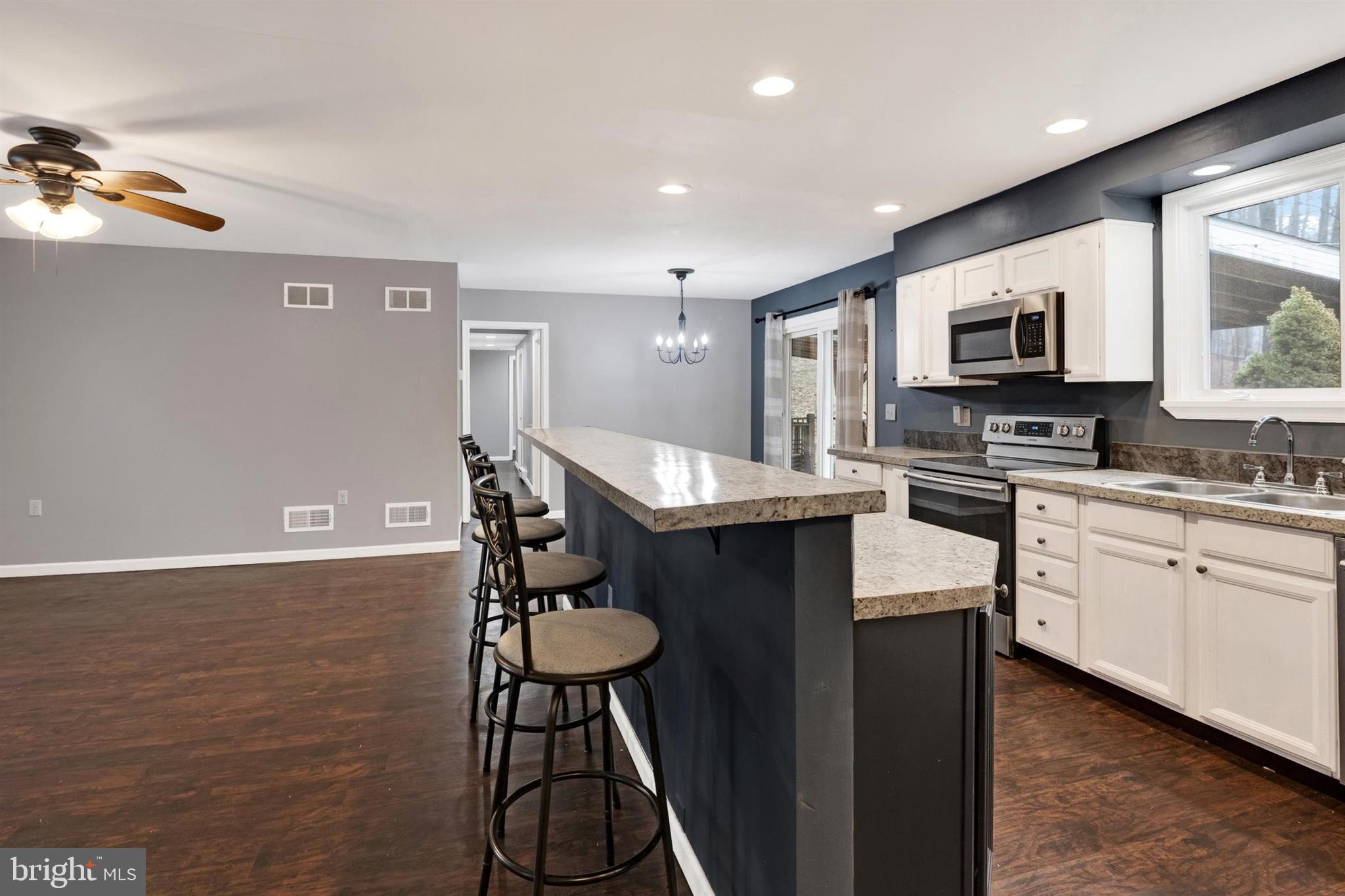 25 TIMBER RIDGE ROAD