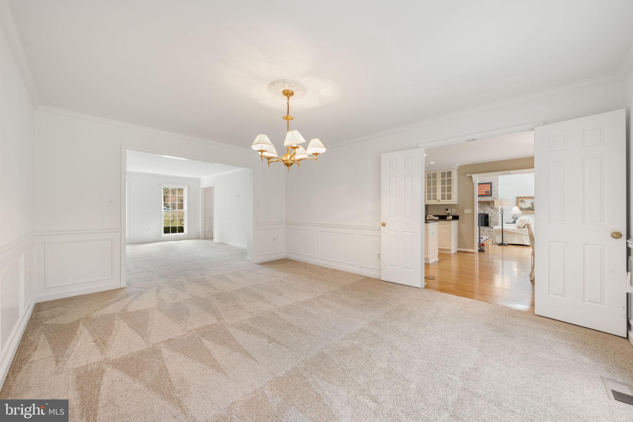 CHESTNUT FARM - Residential