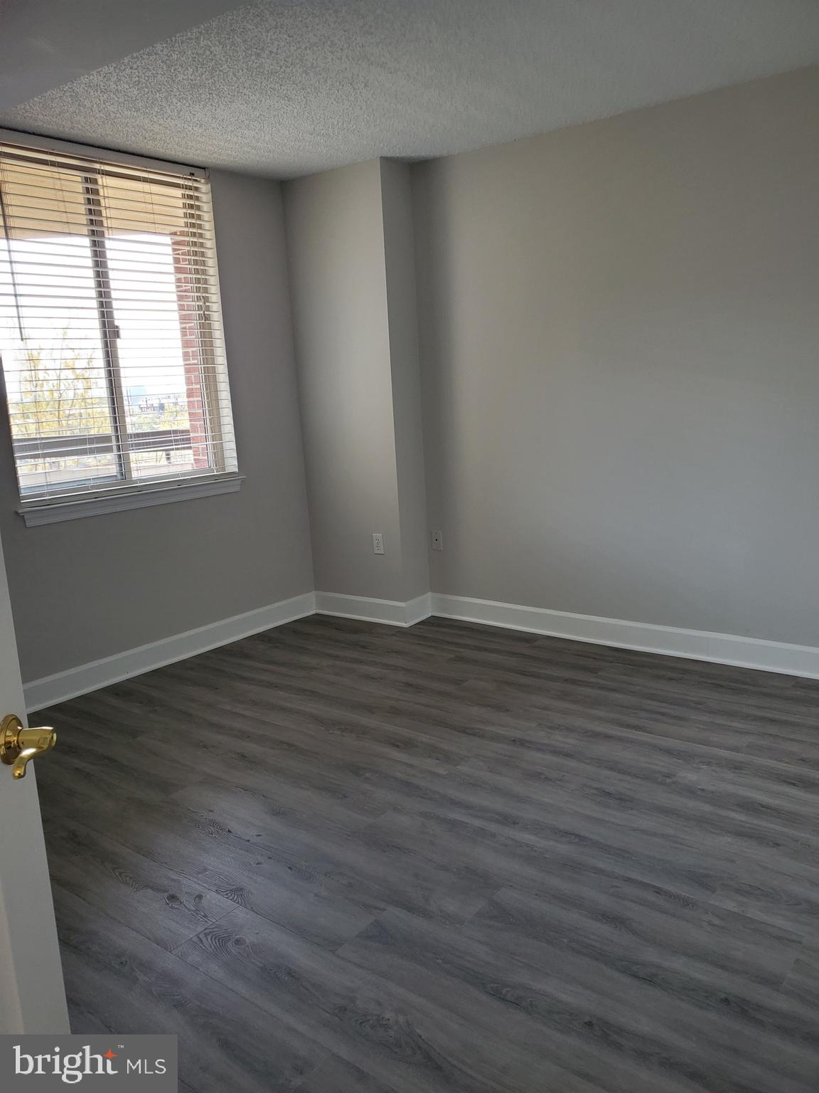 THE WILLIAMSBURG - Residential Lease