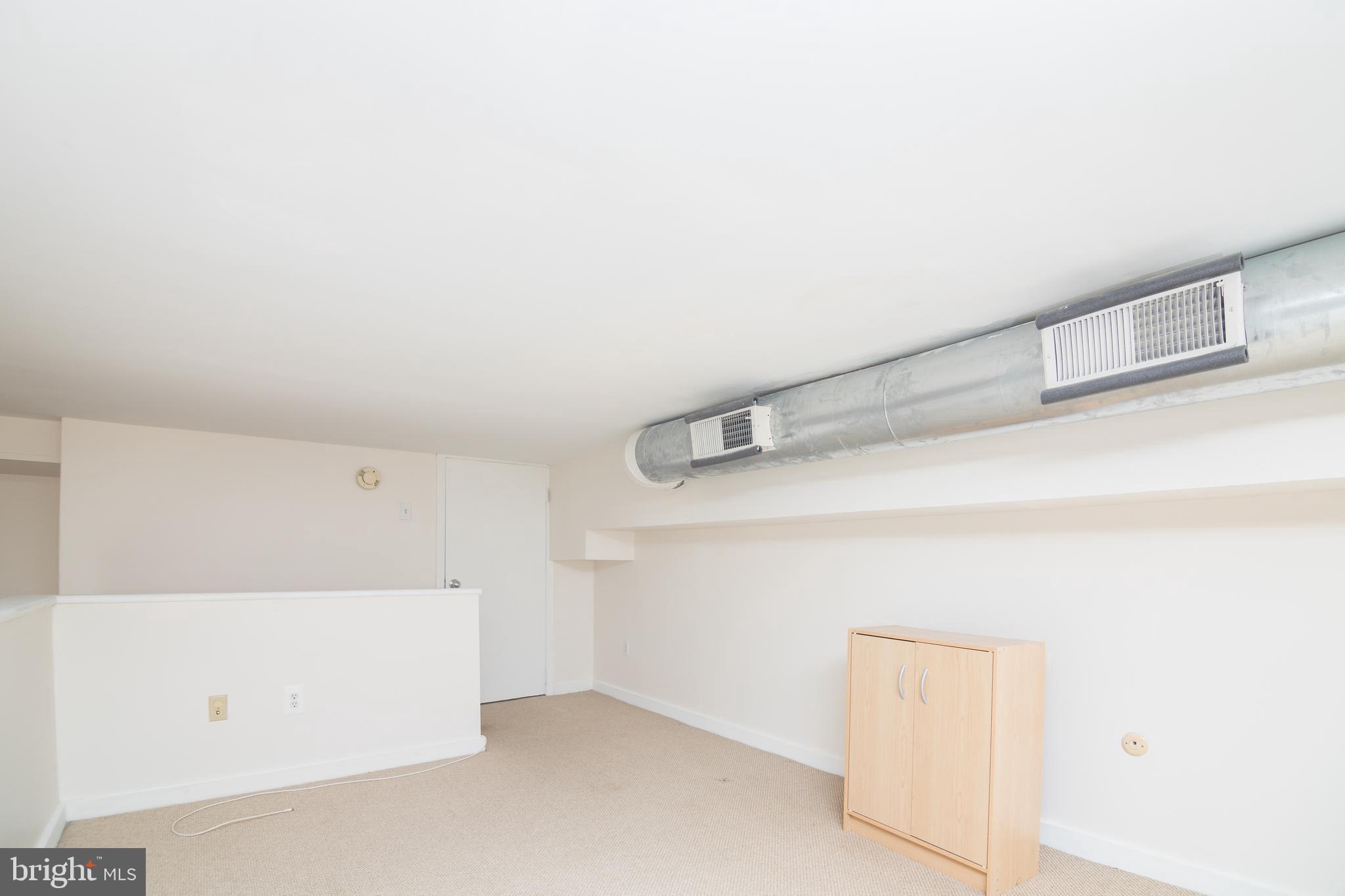 WASHINGTON SQ WEST - Residential