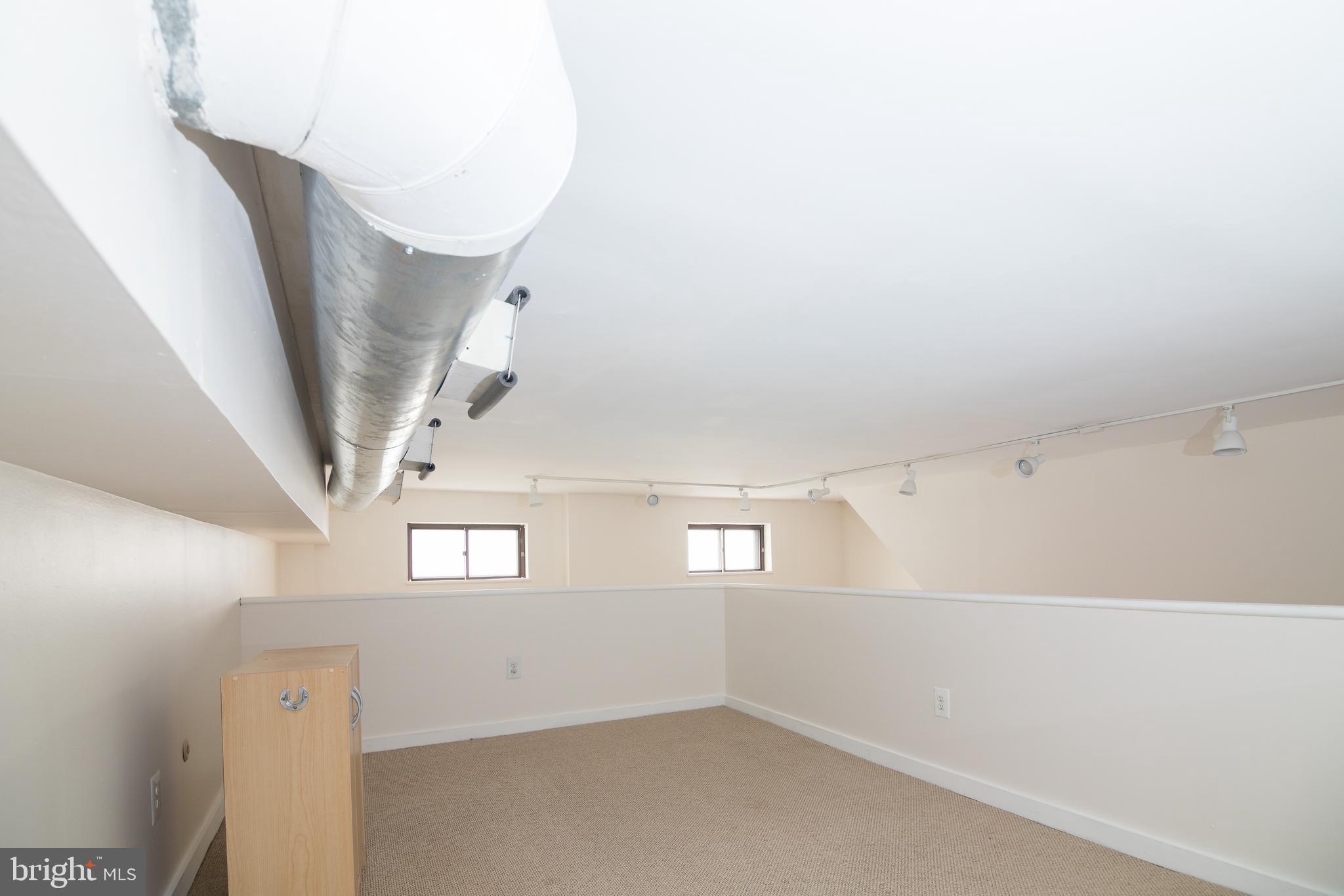 WASHINGTON SQ WEST - Residential