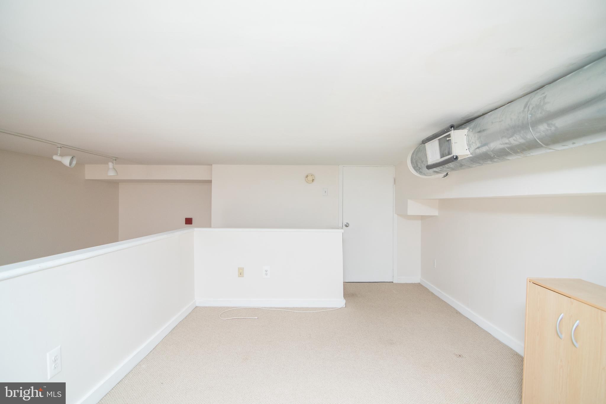 WASHINGTON SQ WEST - Residential