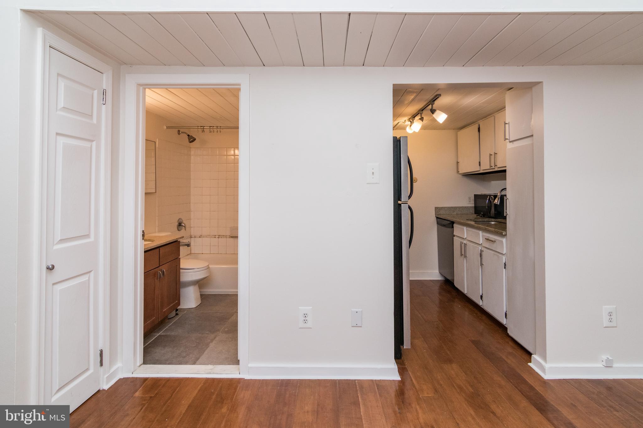 WASHINGTON SQ WEST - Residential