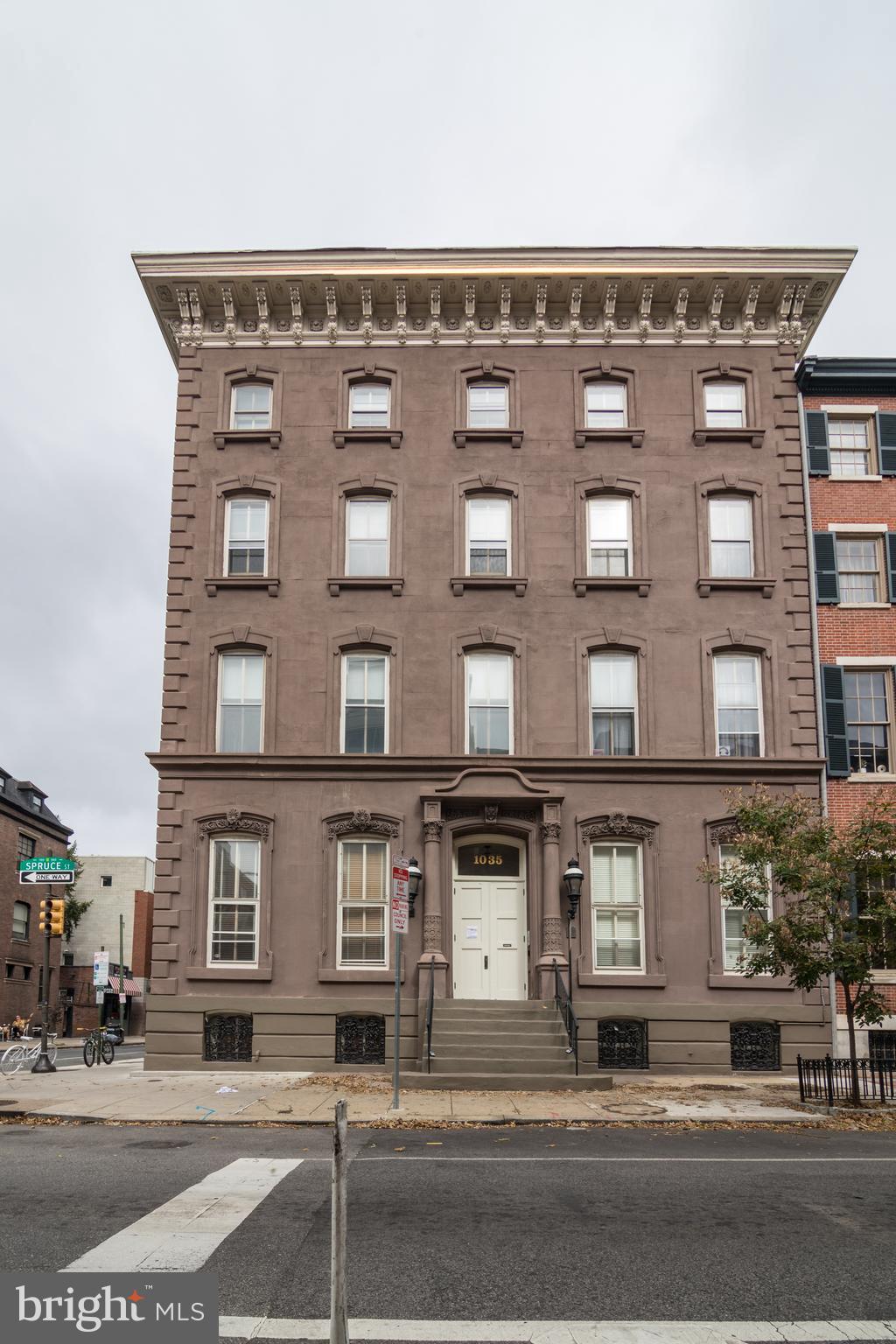 WASHINGTON SQ WEST - Residential