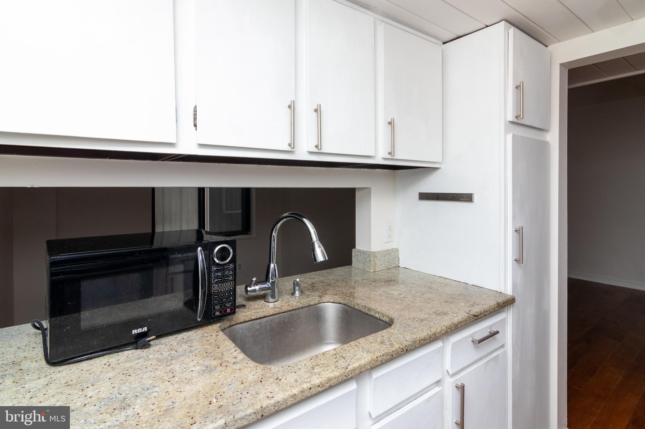 WASHINGTON SQ WEST - Residential