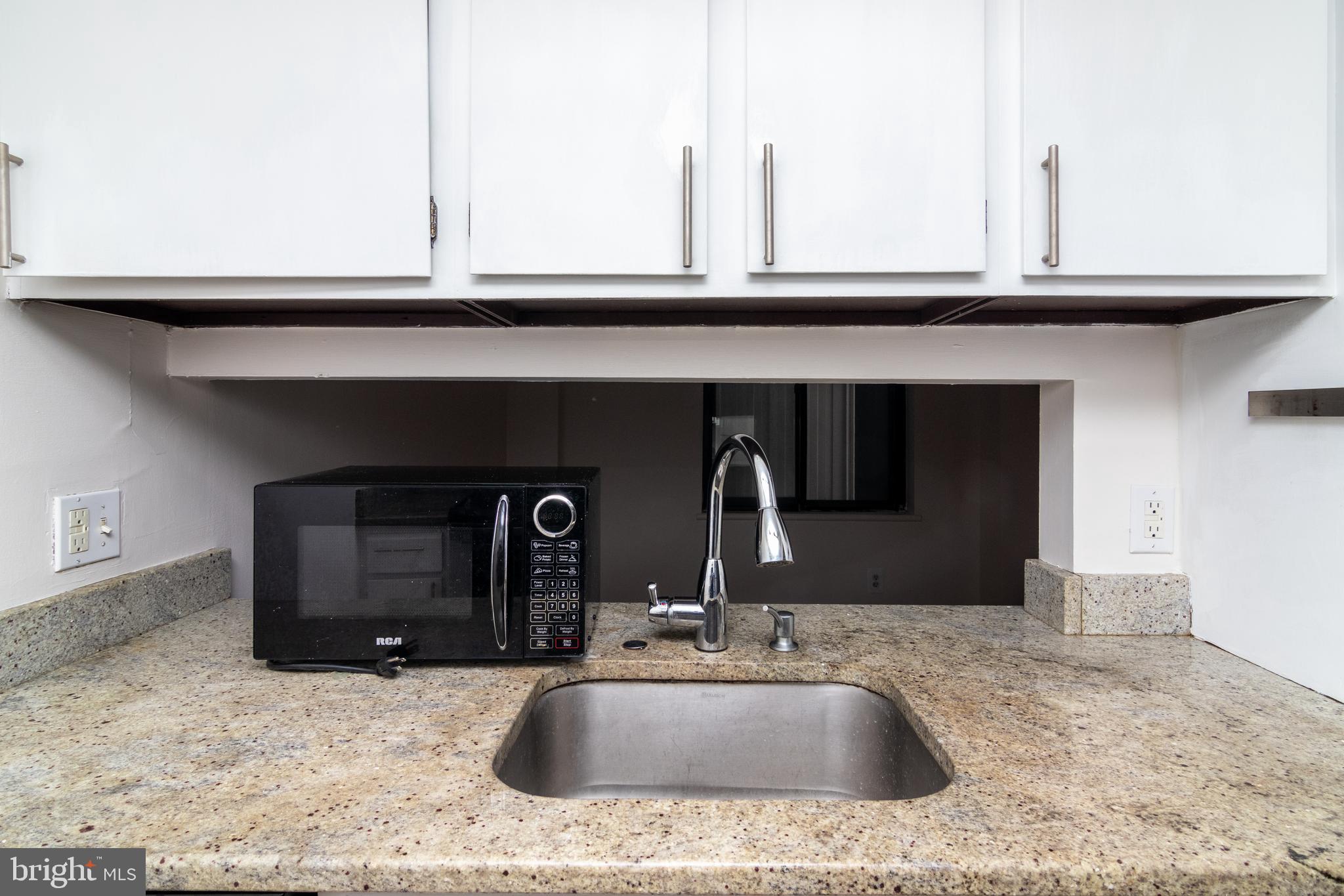 WASHINGTON SQ WEST - Residential