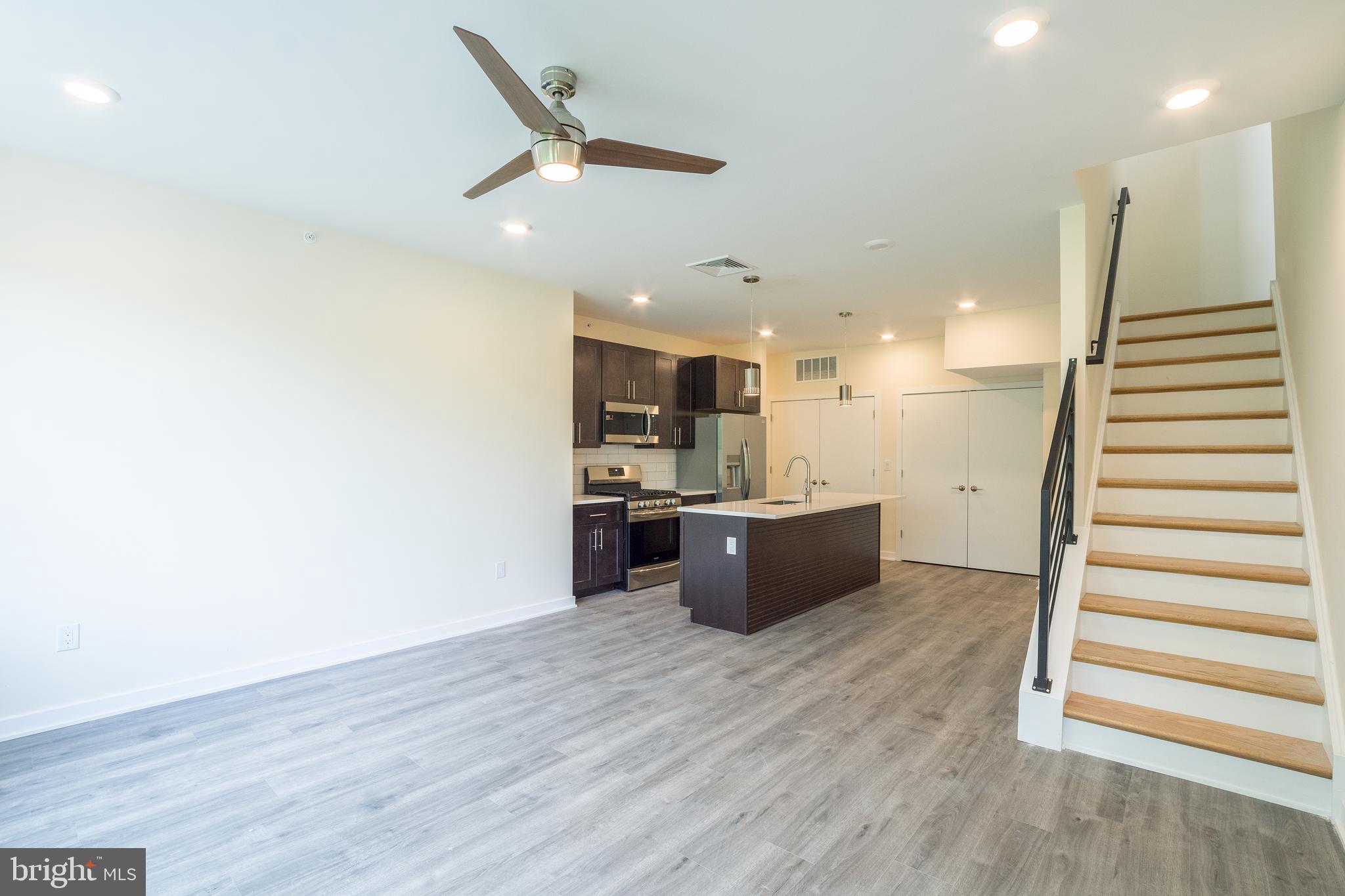 POINT BREEZE - Residential Lease