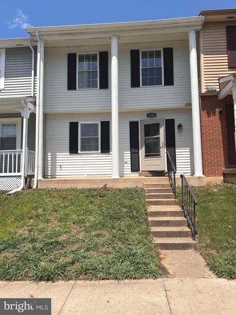 Photo of 1903 Fort Monroe Court, DUMFRIES, VA 22026 (MLS # VAPW2121110)