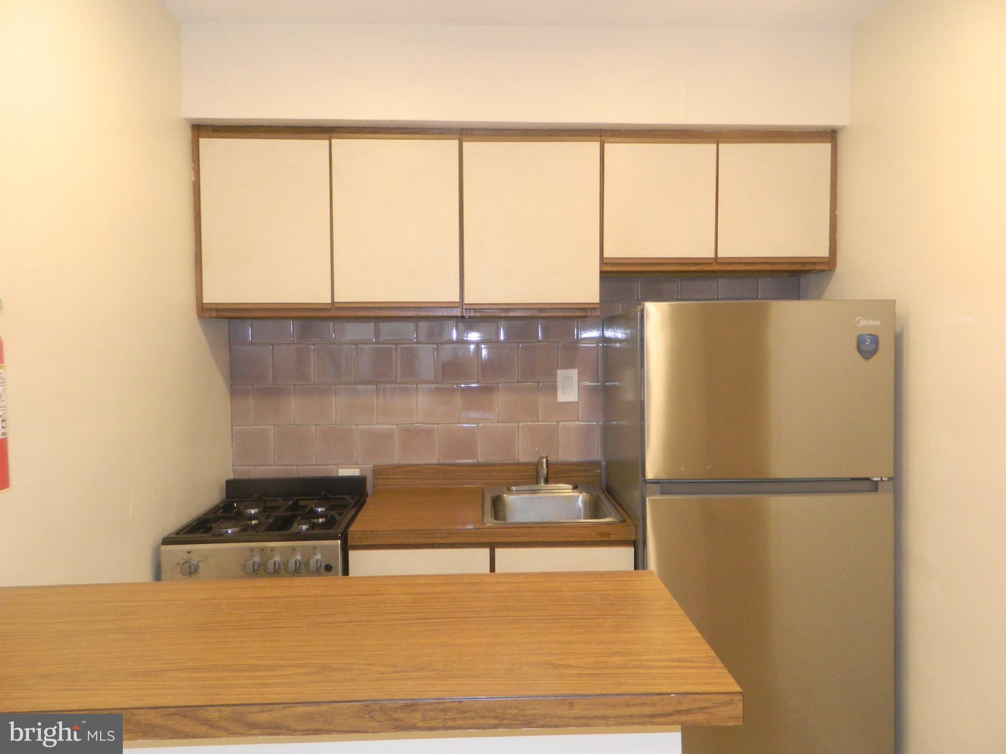 513 12TH STREET NE 9