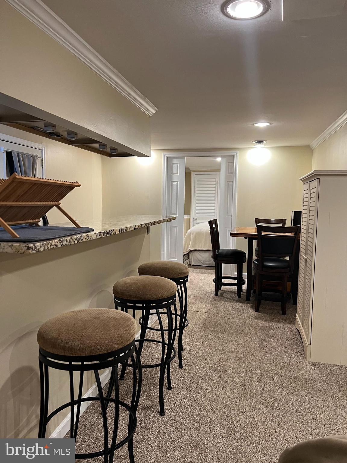 FOUR SEASONS - Residential Lease