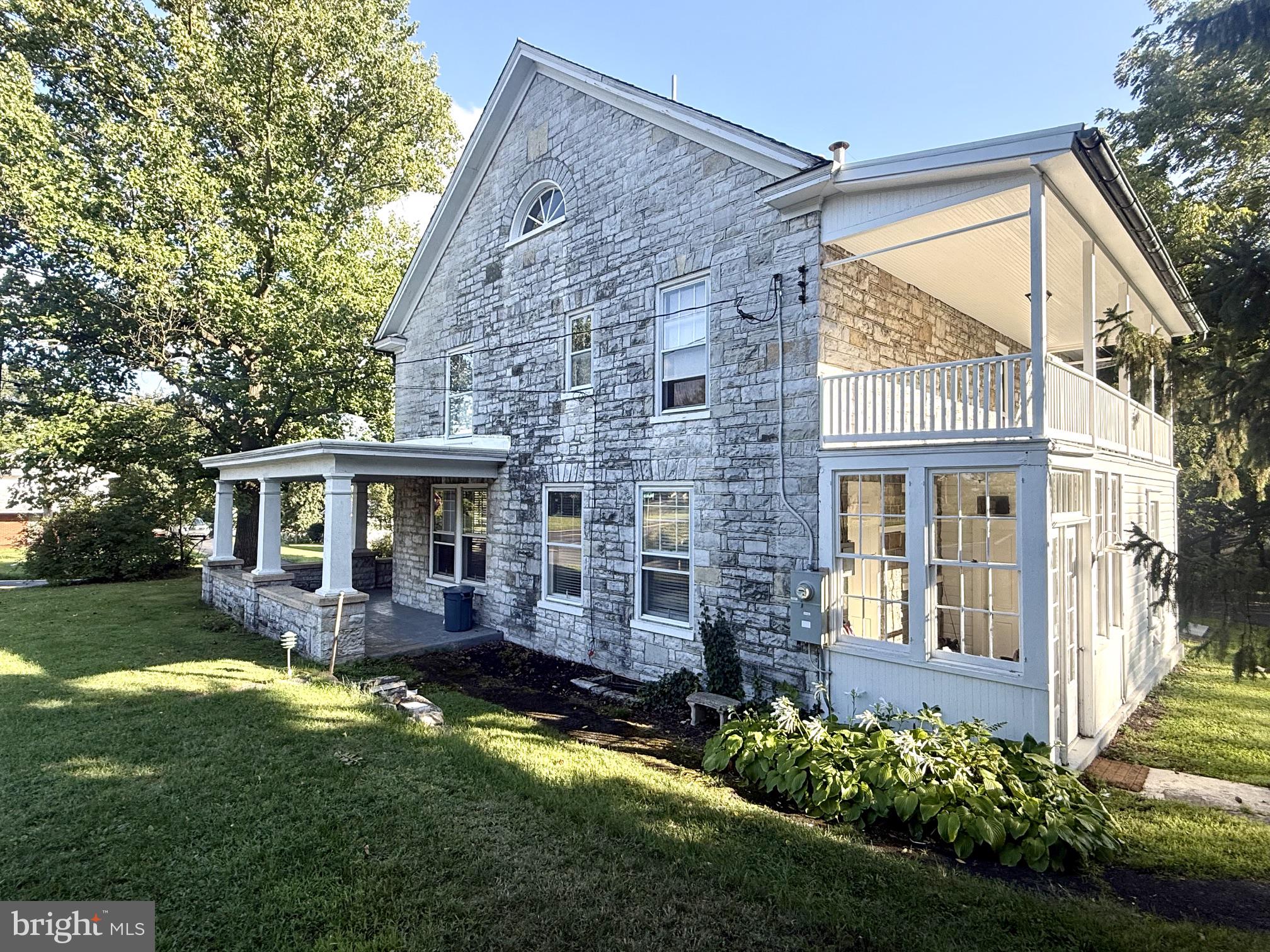 135 LOUDON ROAD