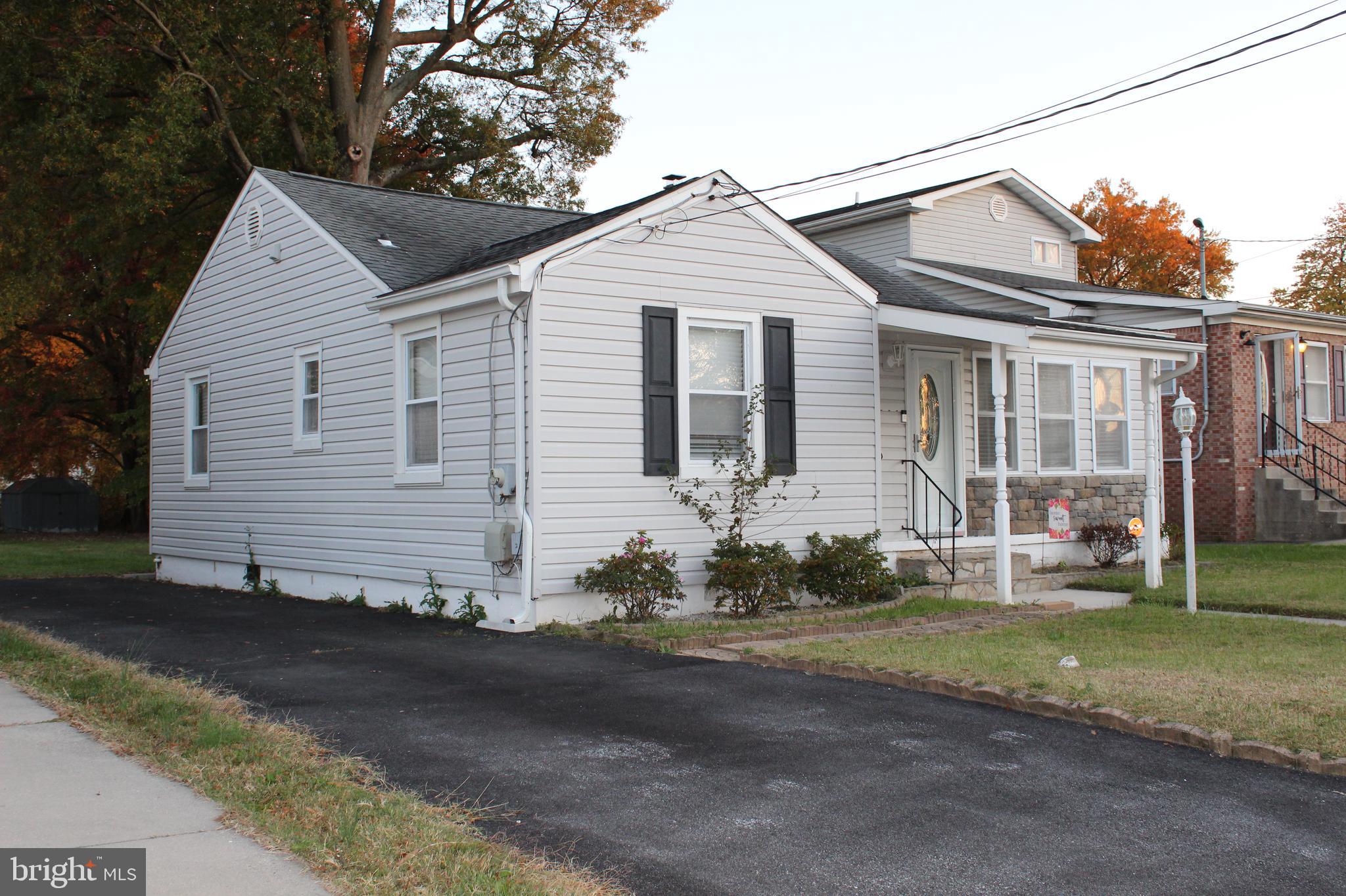 1619 HOPEWELL AVENUE