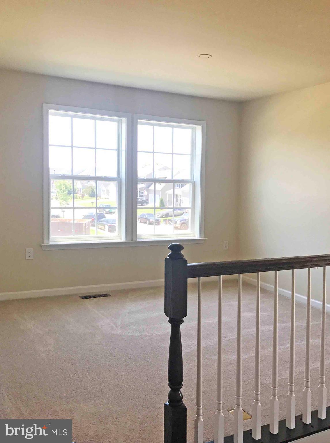 THE VILLAGE OF WASHINGTON TRAIL - Residential