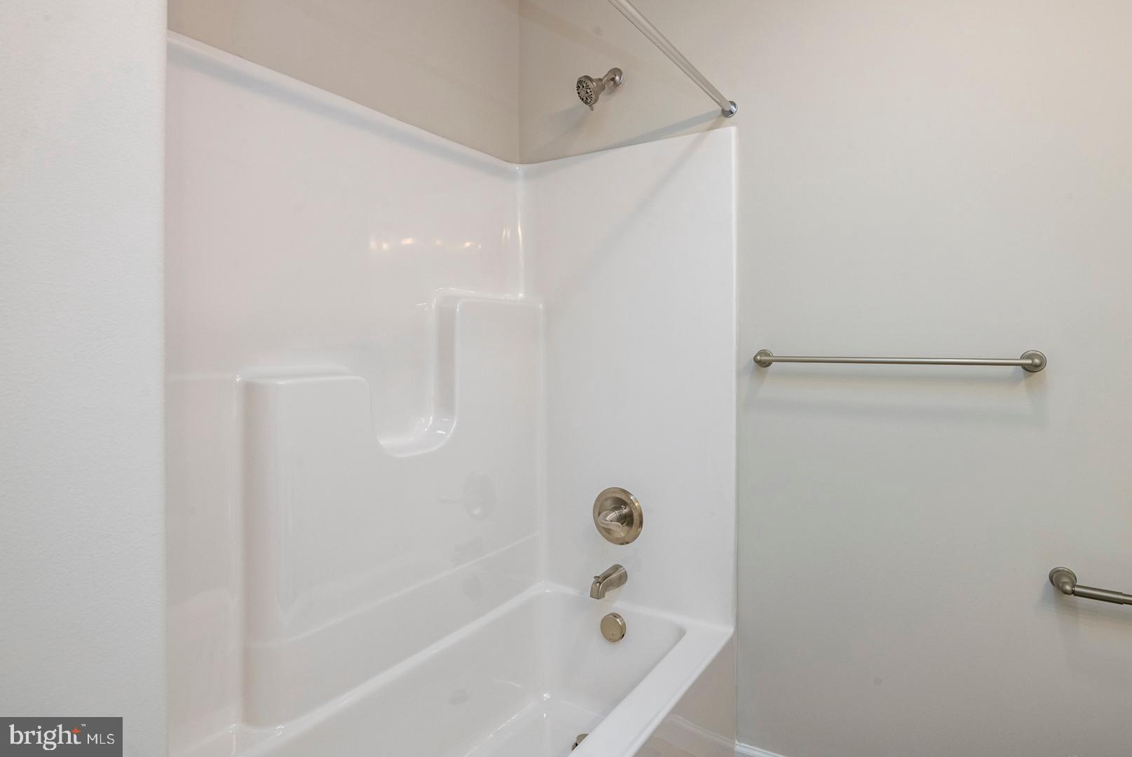 HAWKSTONE VILLAGE - Residential