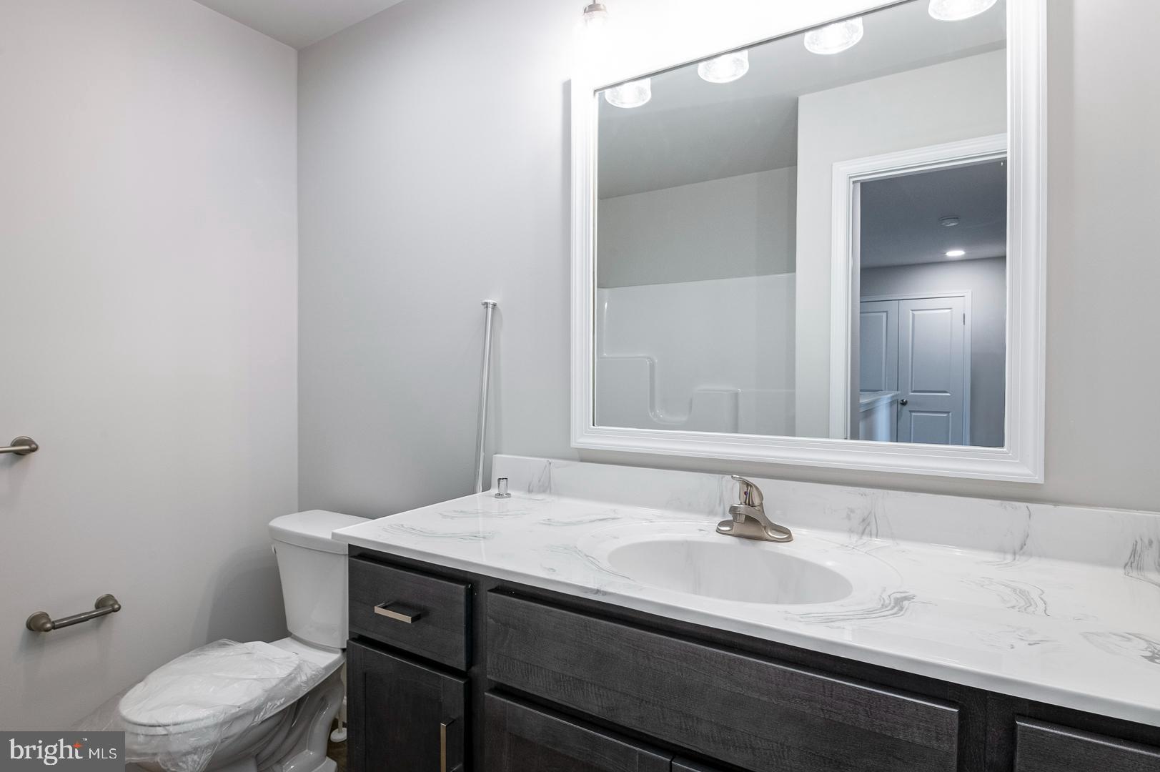 HAWKSTONE VILLAGE - Residential