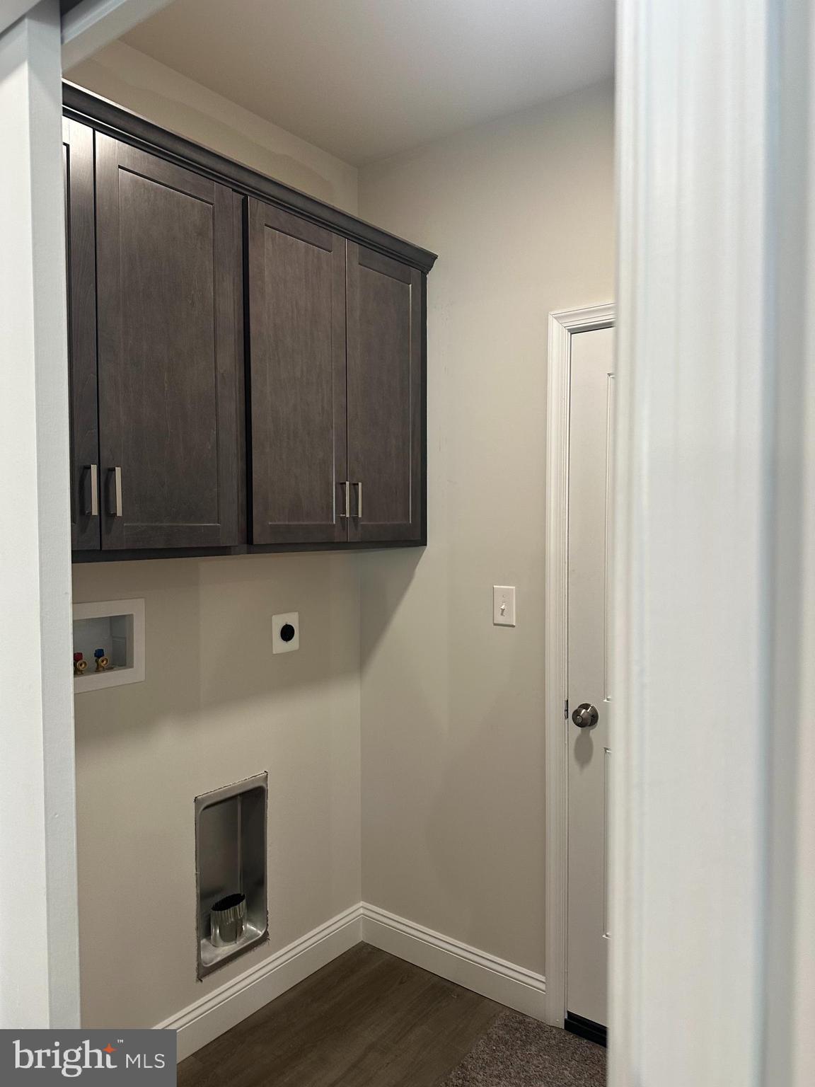 HAWKSTONE VILLAGE - Residential