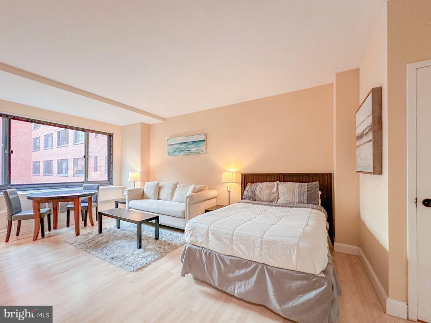 Furnished updated studio apartment (efficiency) with main room, full kitchen and bathroom  in a high rise building in Rosslyn Arlington. All utilities included (heat, gas, electricity, AC, water, sewer) in a low COOP fee (less bills to pay) and plenty of closet space. Convenient and luxurious location, walking distance to the Rosslyn Metro station (Blue, Orange, Silver lines), 10 mints to DC, downtown, pentagon and Fort Meyer. Short walking distance to restaurants, shopping centers, scenic trails, Georgetown and universities. Amazing amenities include concierge service, front desk, gated security with security patrol, controlled building entrance, elevators, recently updated state of the art gym in entertainment center with steam room, sauna, free yoga classes, party and billiard room, large resort style pool with lap lane and hot tub, picnic areas with bar-b-que grills and play ground, River Place Park, on site hair salon, international coffee shop and convenient mini market. Easy access to National Landing, Amazon HQ, I-66, I-395, I-495, I-95, Rt50 and Airports. This apartment is perfect for owner occupant or rental. This is a super investment opportunity, tenant occupied, it is currently rented furnished for $1,900 per month with a tenant already in place till May 2027. Great return, great cash-on-cash ROI.