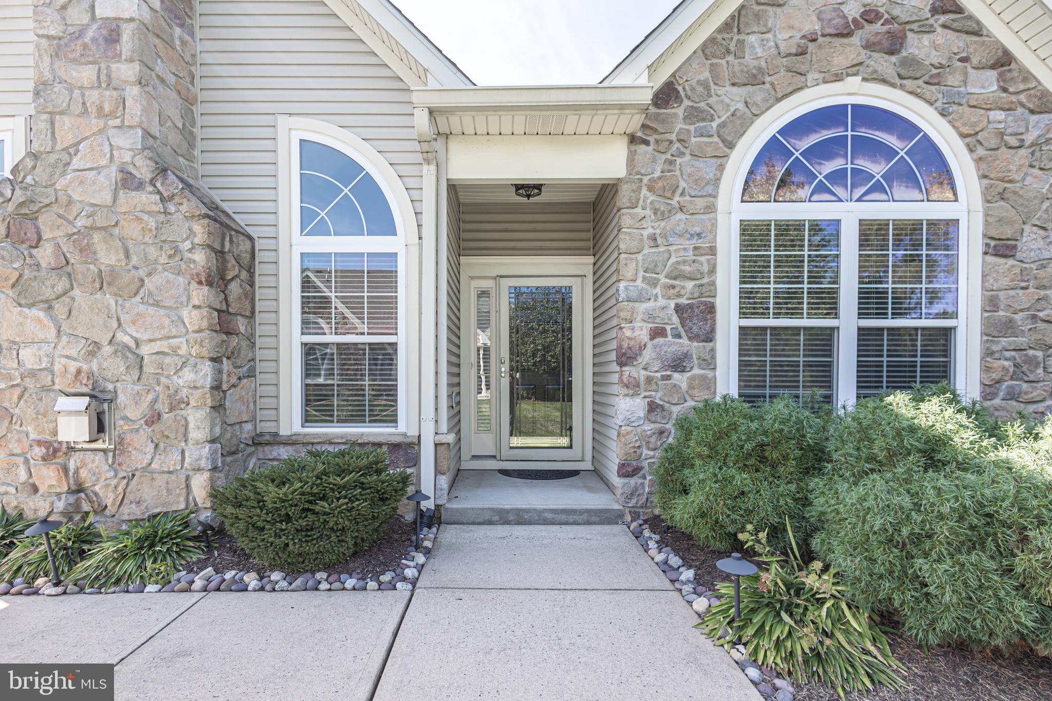 29 SHADY BROOK DRIVE