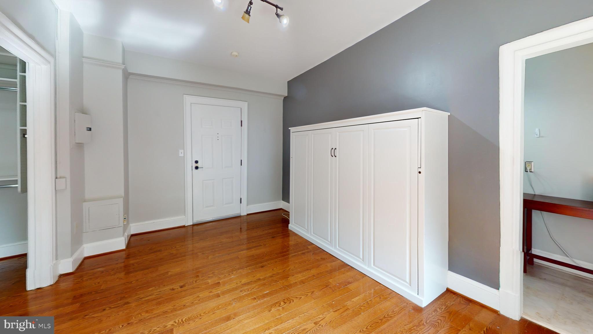 3446 CONNECTICUT AVENUE NW 203