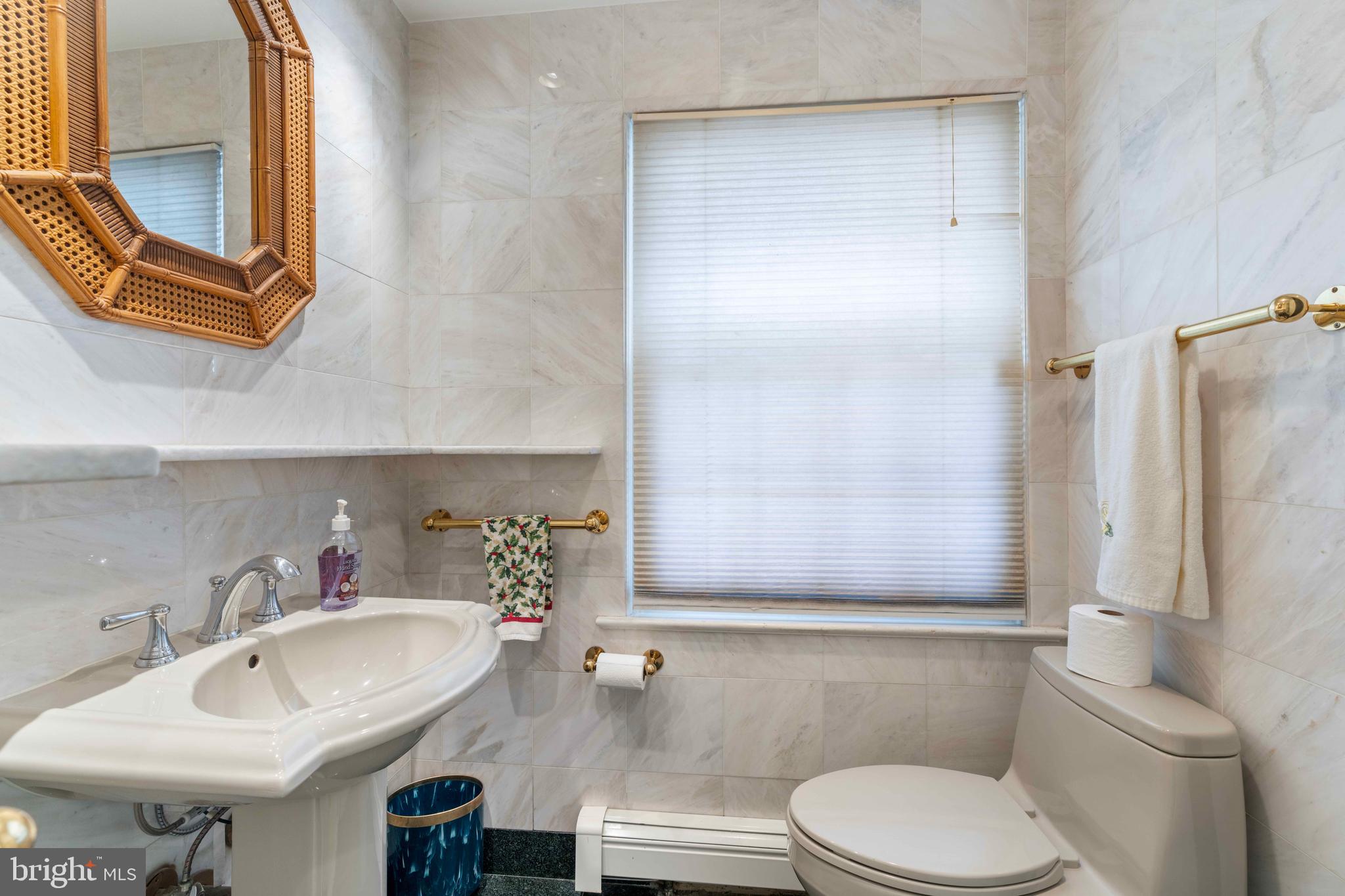 MC LEAN HAMLET - Residential