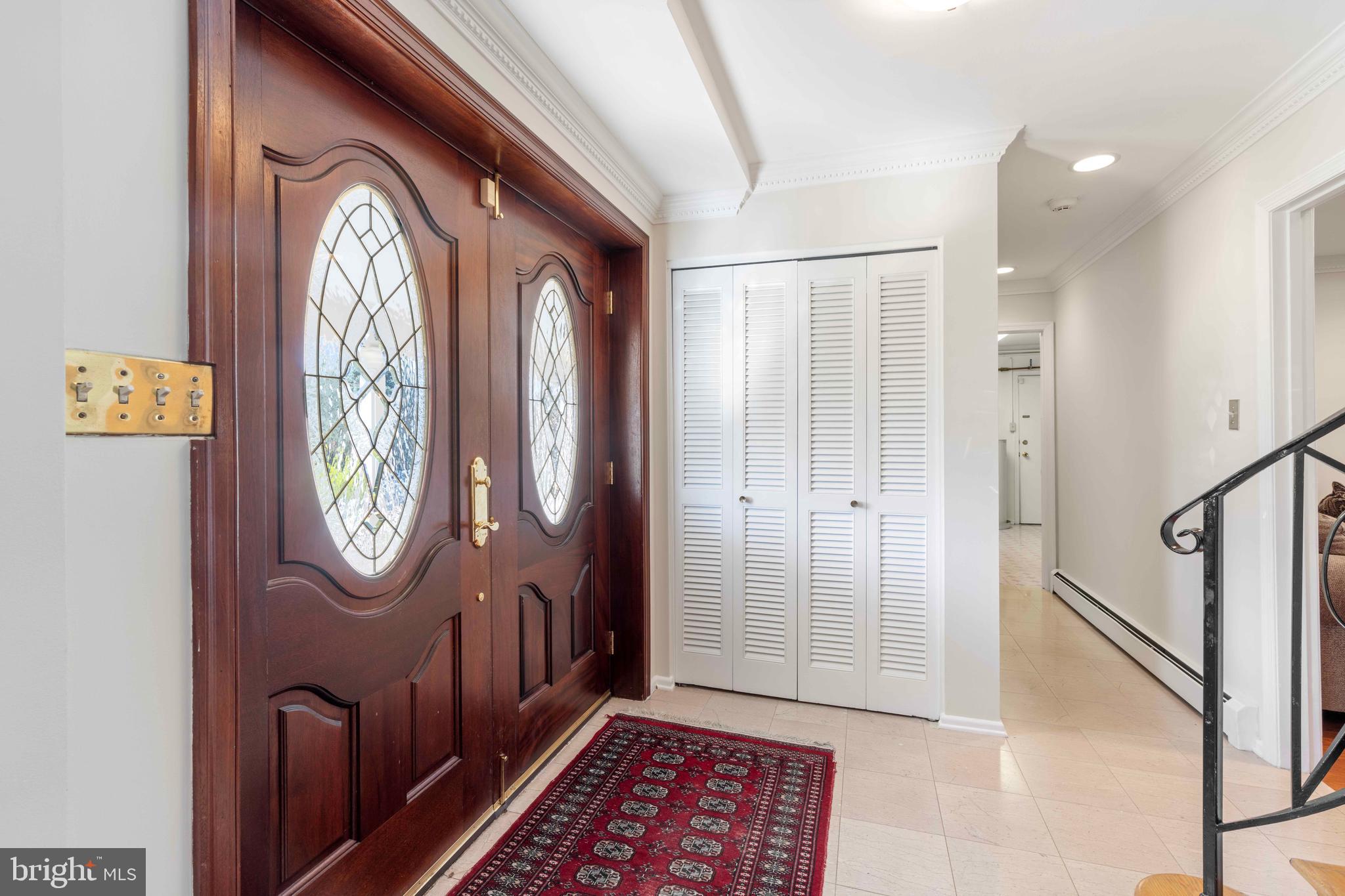 MC LEAN HAMLET - Residential