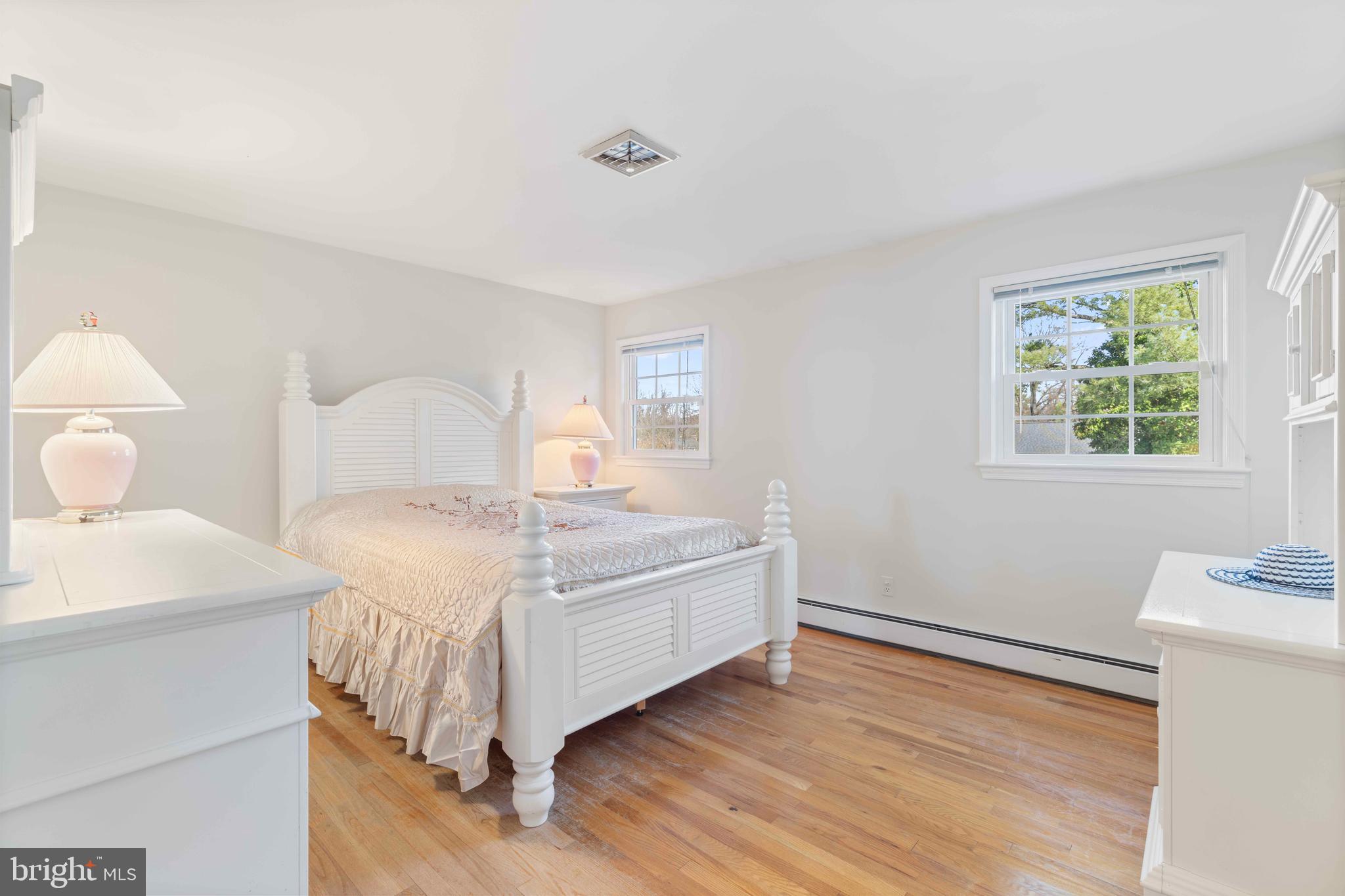 MC LEAN HAMLET - Residential