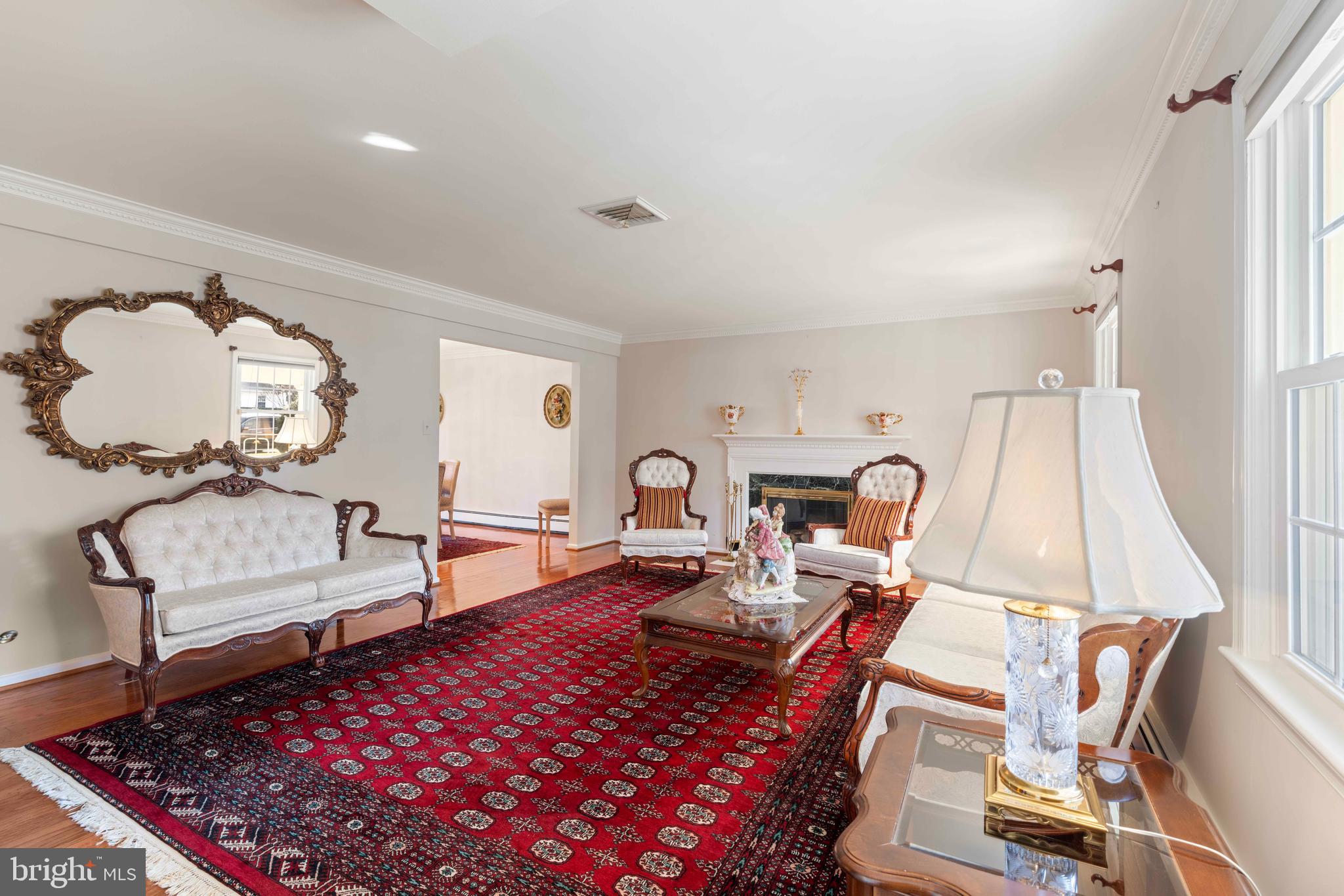 MC LEAN HAMLET - Residential