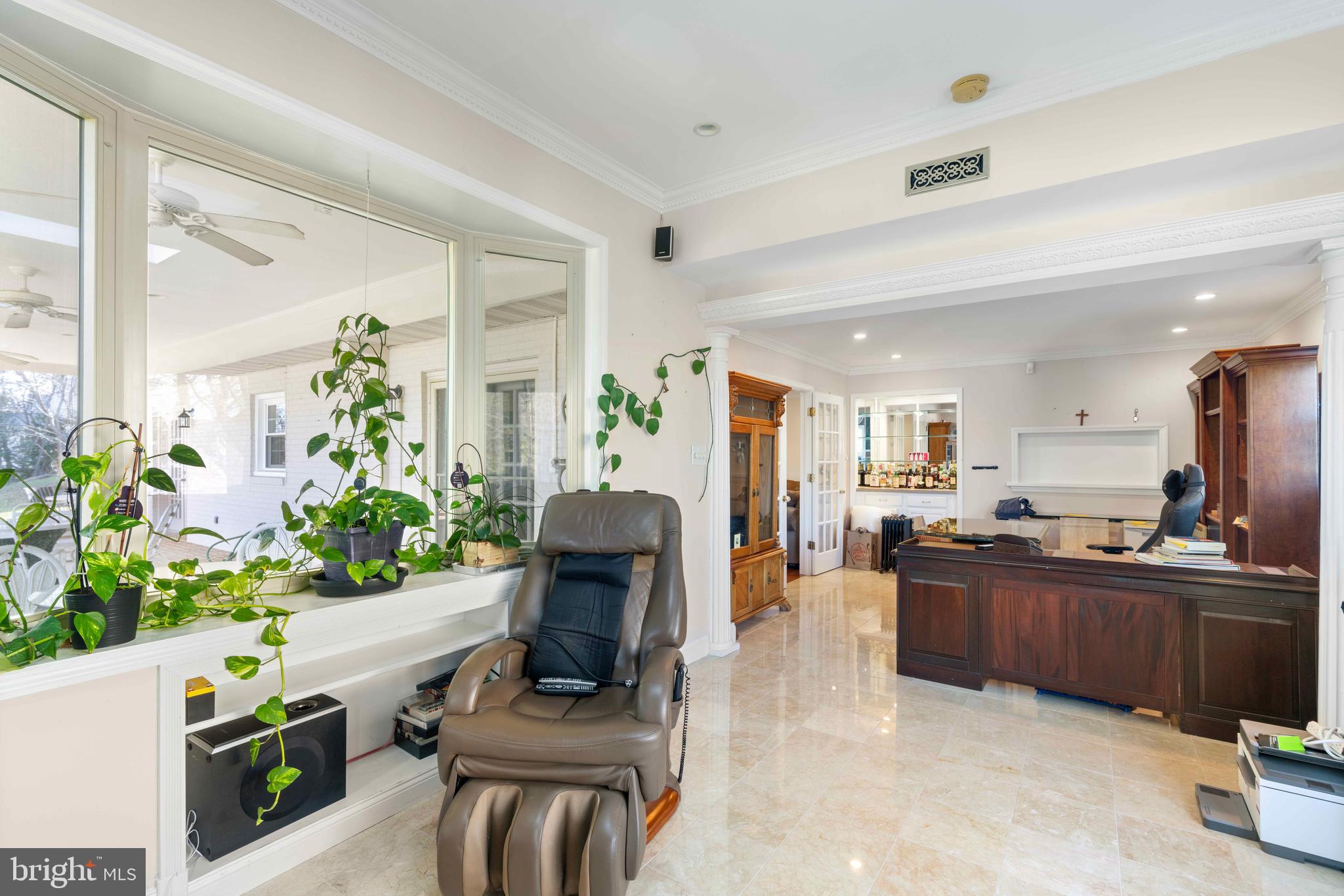 MC LEAN HAMLET - Residential